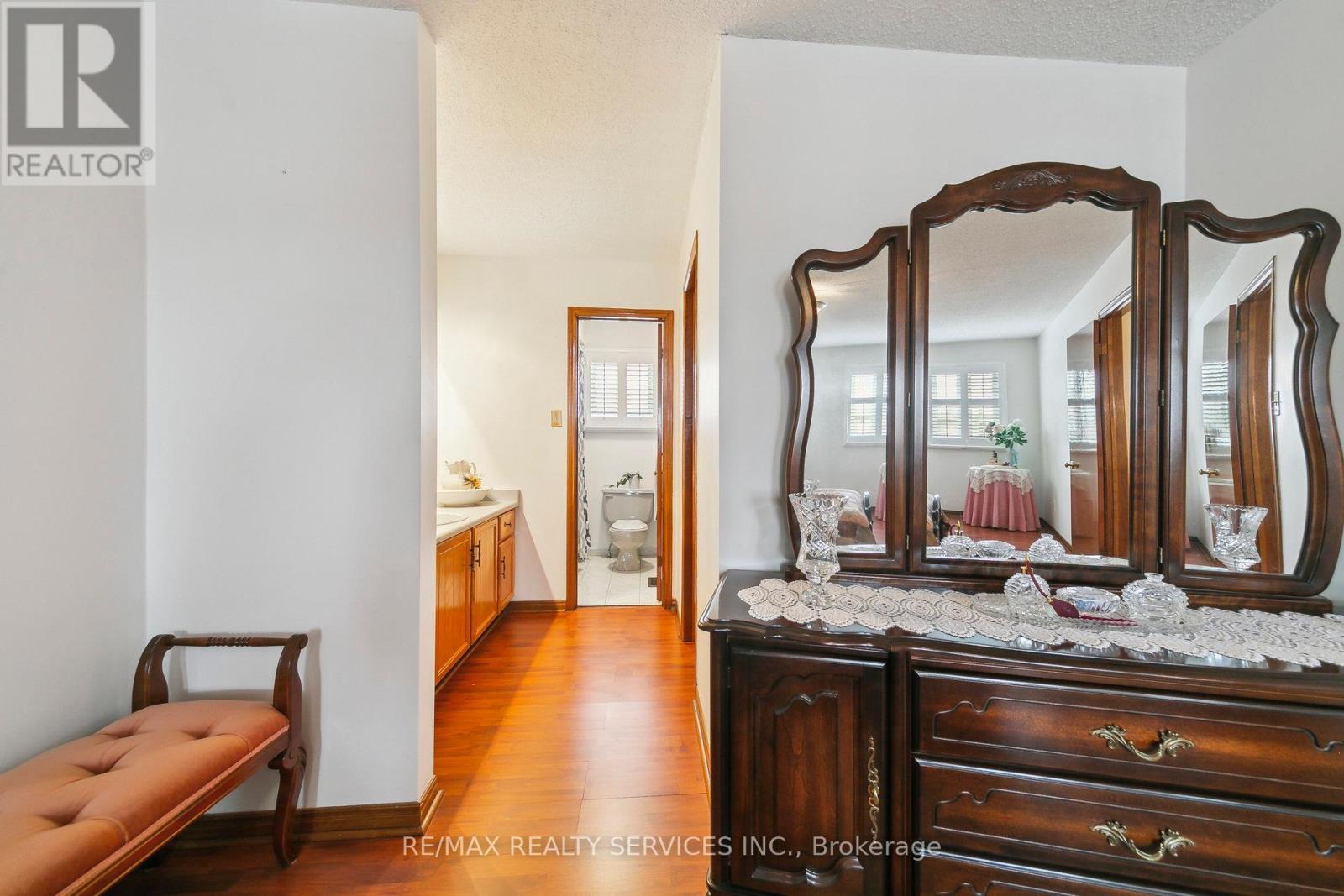 247 Vodden Street W, Brampton, Ontario  L6X 2X7 - Photo 26 - W12083155