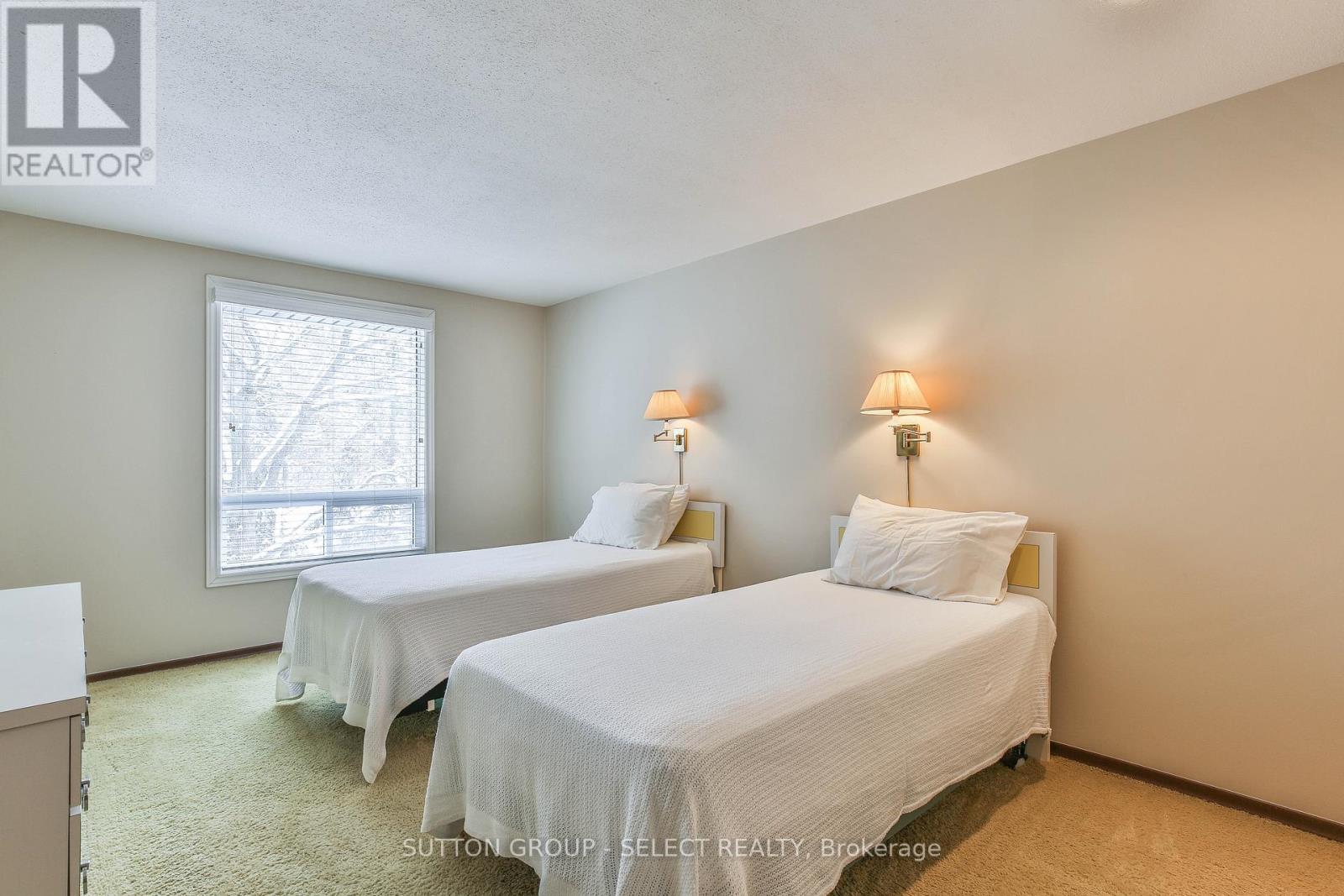 769 Berkshire Drive, London South, Ontario  N6J 3S5 - Photo 27 - X12083039