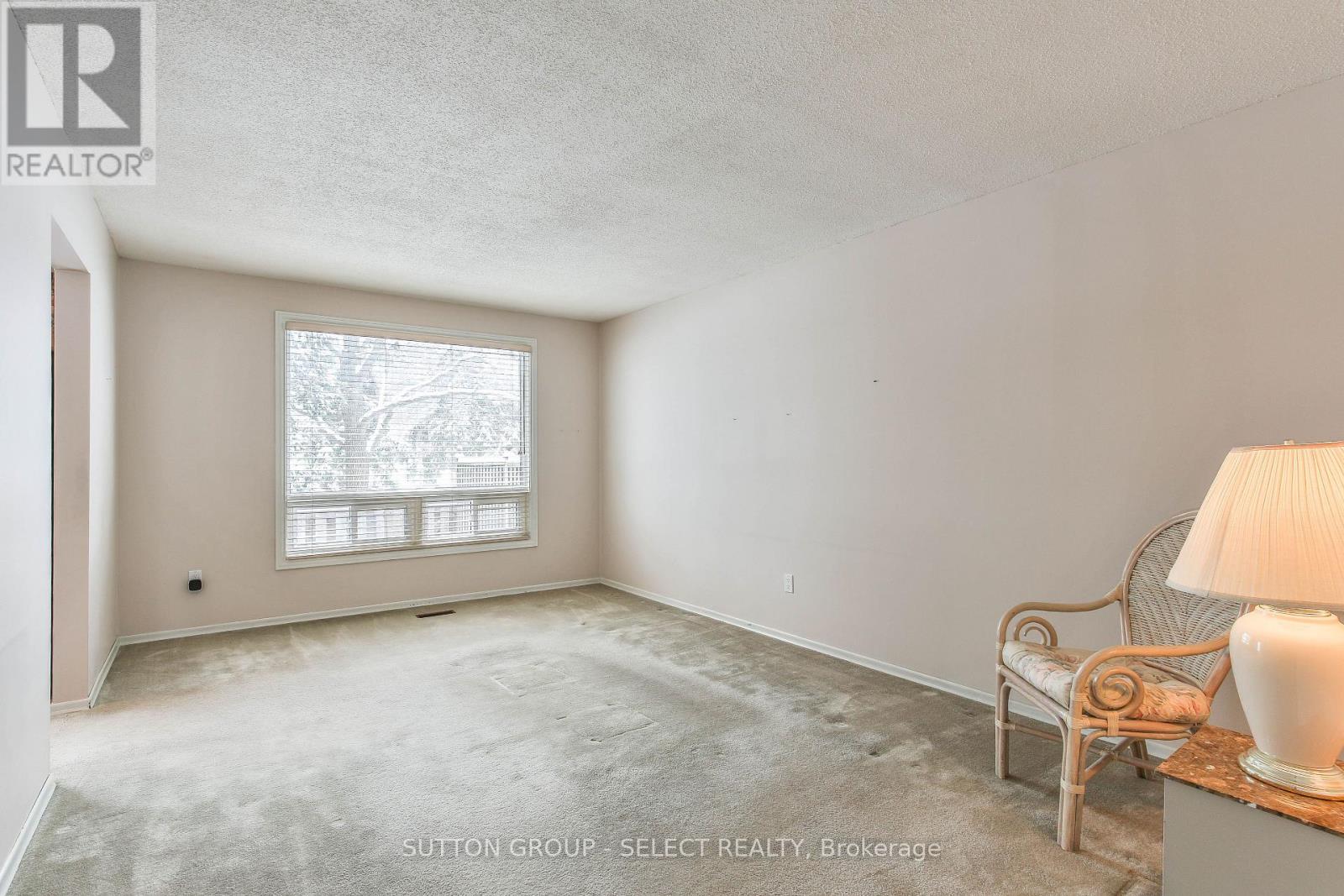 769 Berkshire Drive, London South, Ontario  N6J 3S5 - Photo 8 - X12083039