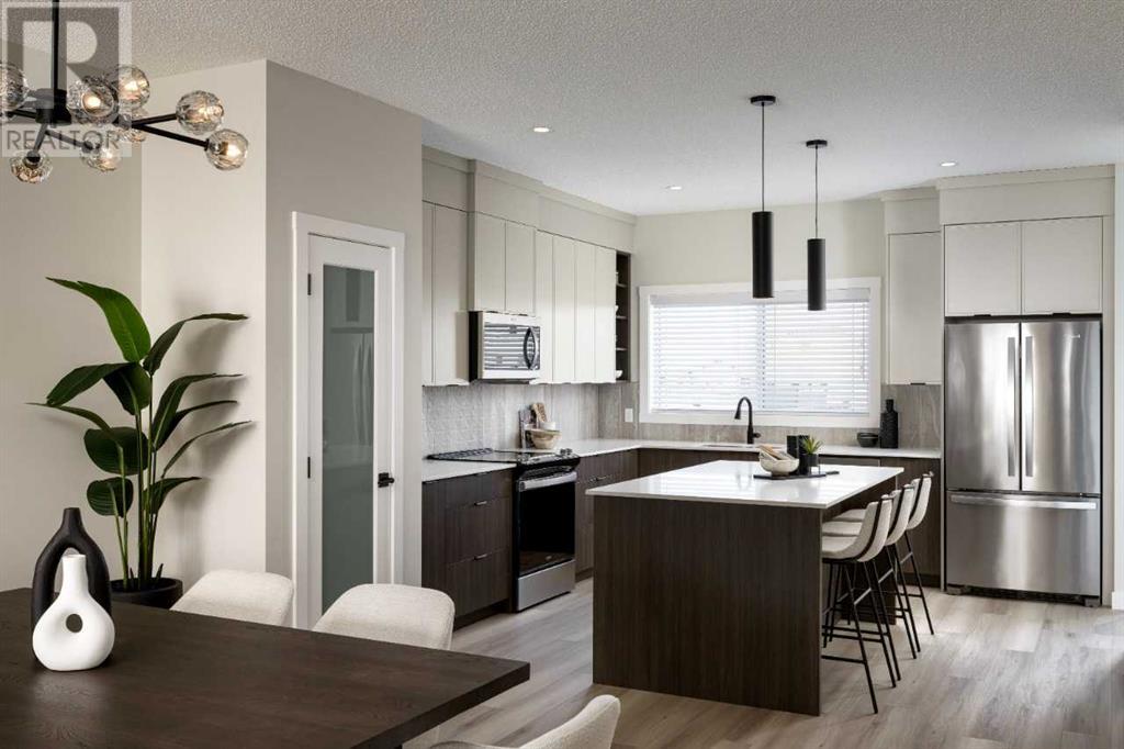92 Corner Glen Avenue Ne, Calgary, Alberta  T3N 2L7 - Photo 5 - A2188524