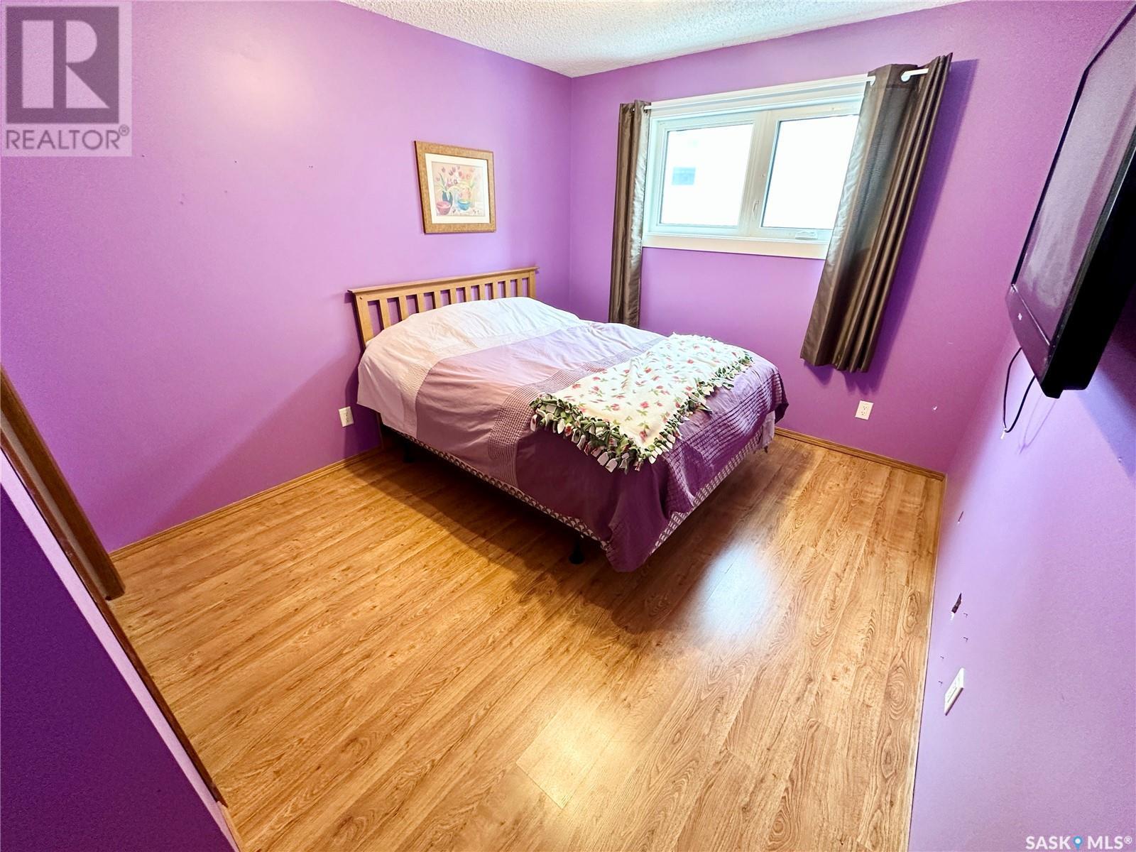 706 Dieppe Drive, Weyburn, Saskatchewan  S4H 3G8 - Photo 16 - SK999407