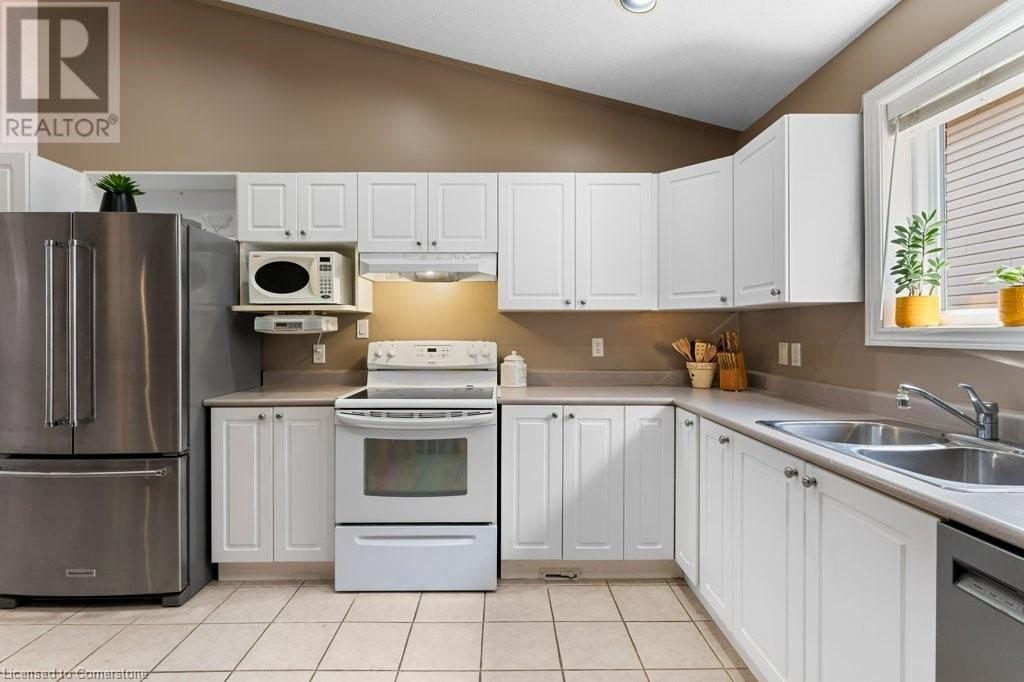 4038 Barry Drive, Beamsville, Ontario  L3J 0M2 - Photo 7 - 40712115