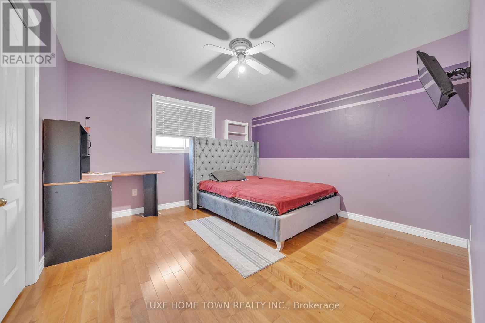 163 Stone Church Road E, Hamilton, Ontario  L9B 1A8 - Photo 23 - X12083049