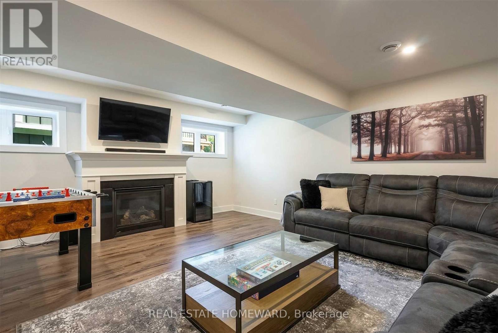 222 Yellow Birch Crescent, Blue Mountains, Ontario  L9Y 0R4 - Photo 28 - X12083078