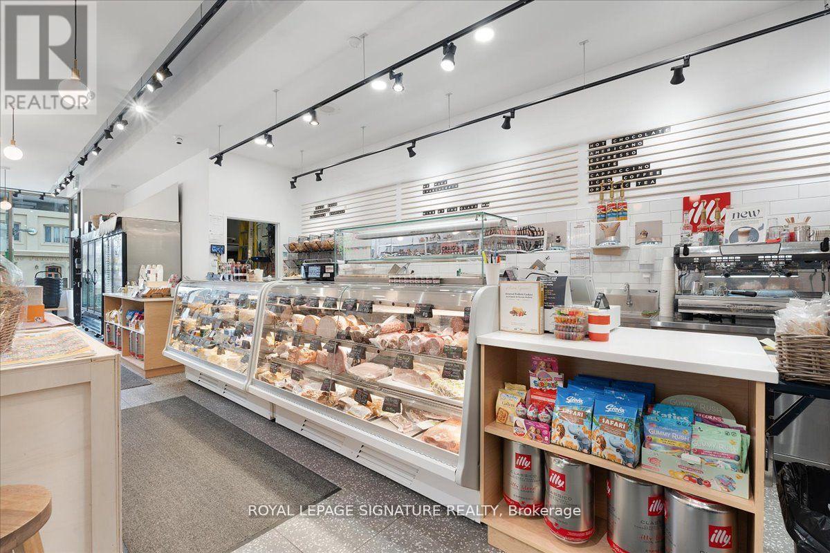 1700 St Clair Avenue W, Toronto, Ontario  M6N 1J1 - Photo 6 - W12060800