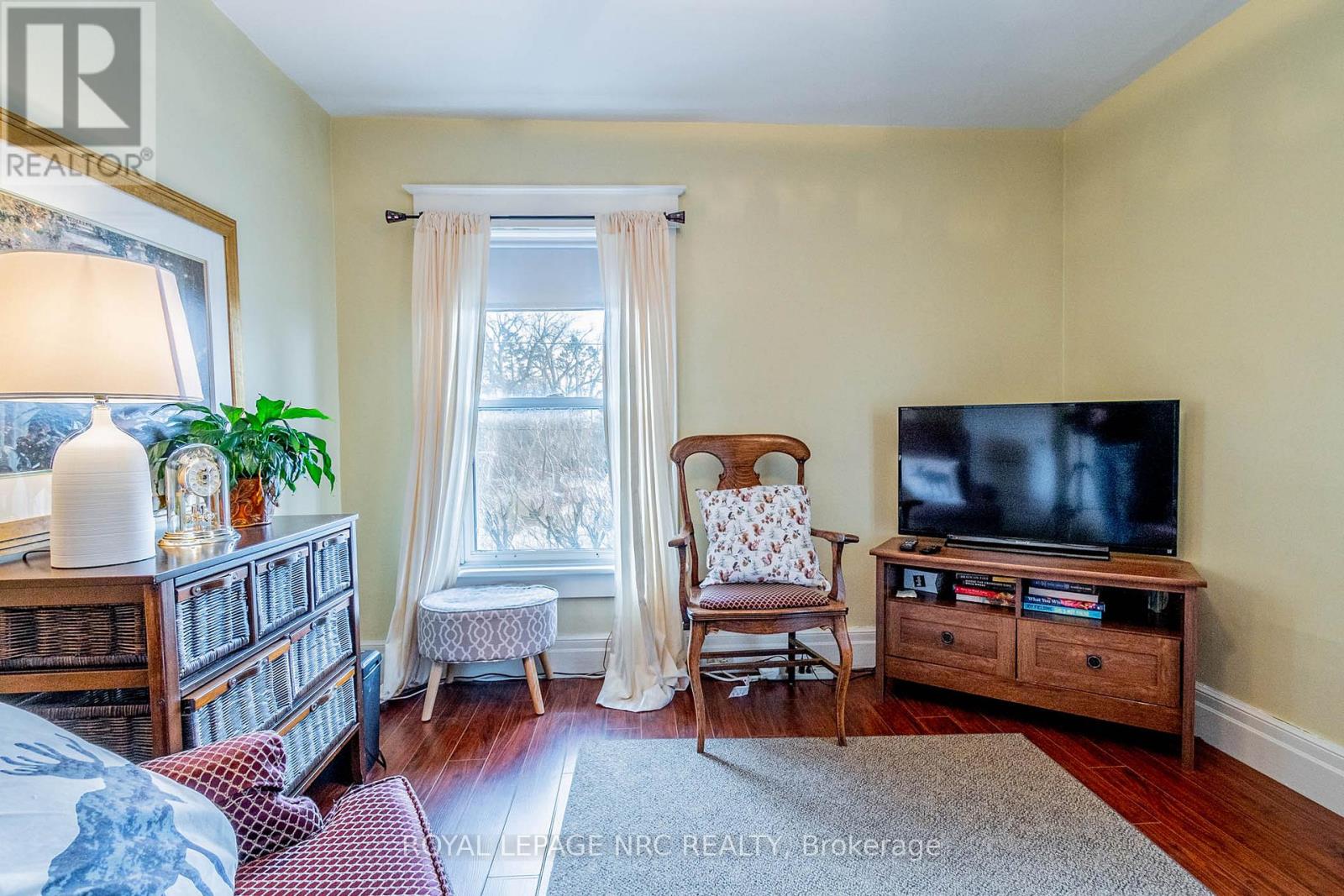 6107 Barker Street, Niagara Falls, Ontario  L2G 1Y5 - Photo 26 - X12083240