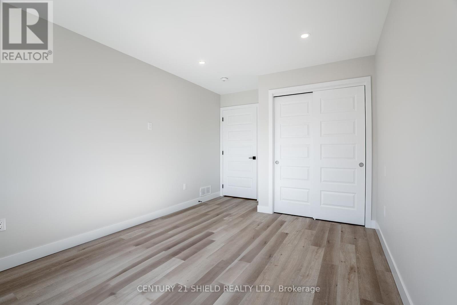 4 Erindale Lane, South Stormont, Ontario  K0C 1P0 - Photo 20 - X12042064