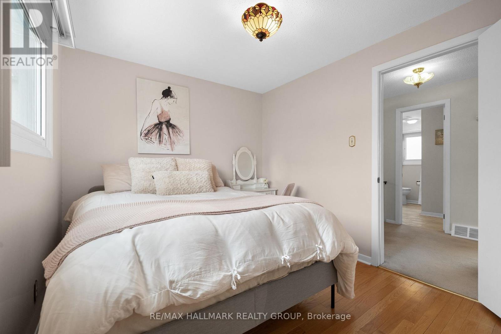 664 Glenhurst Crescent, Ottawa, Ontario  K1J 7B7 - Photo 25 - X12083192