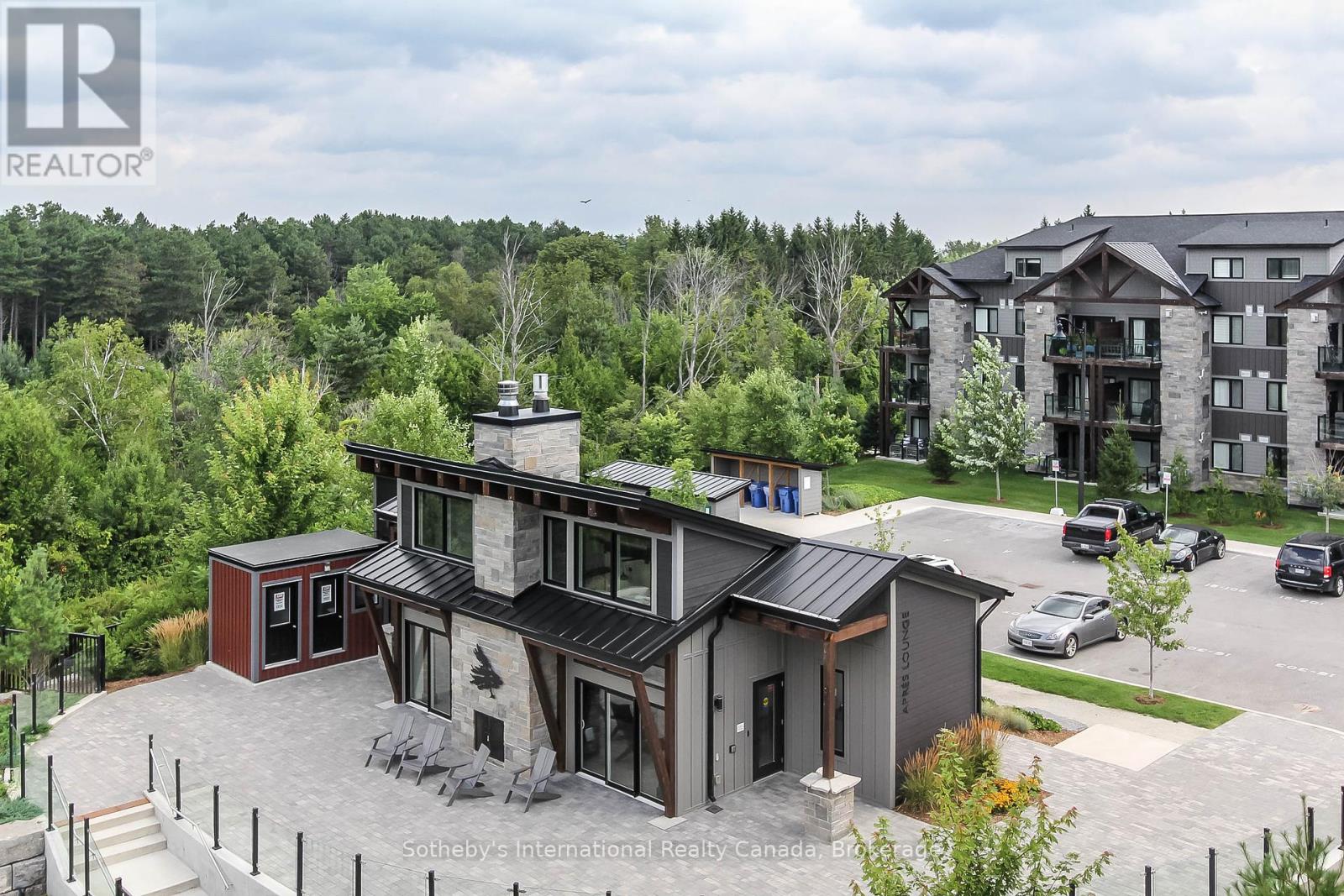 402 - 16 Beckwith Lane, Blue Mountains, Ontario  L9Y 2X5 - Photo 37 - X12083316