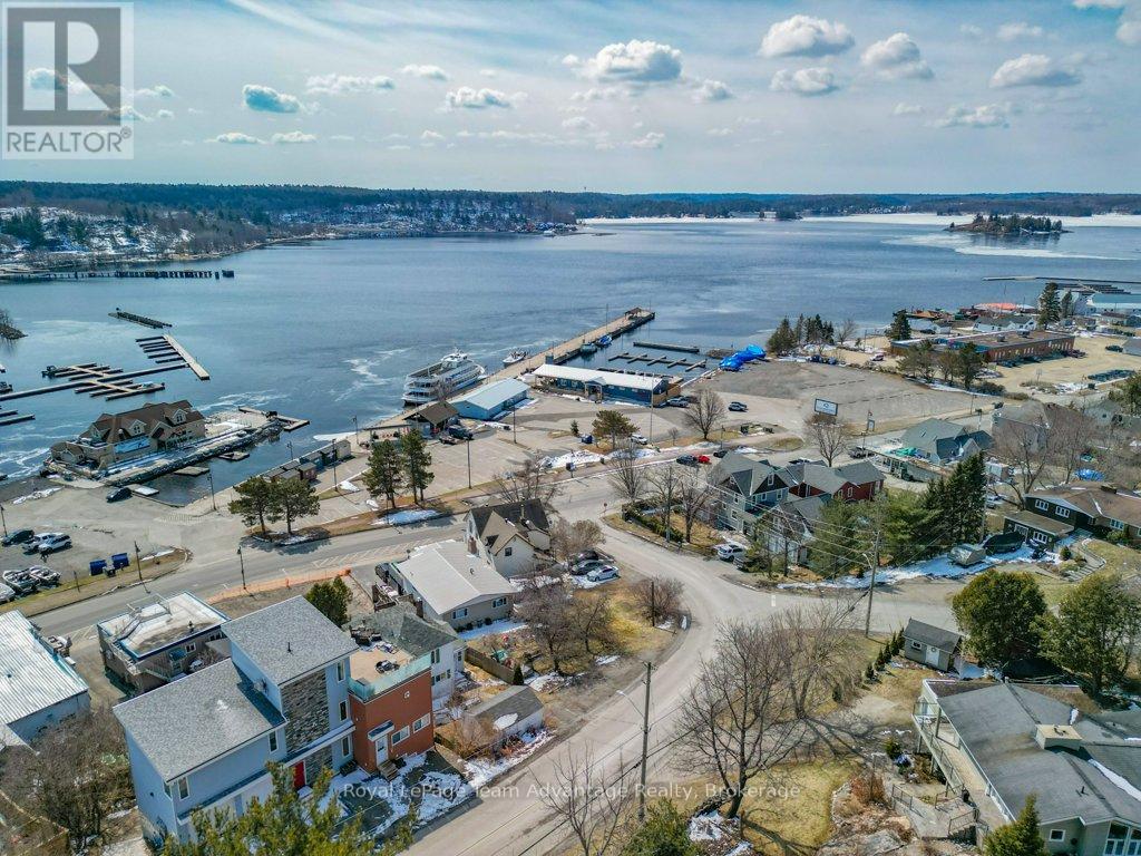3 Gibson Street, Parry Sound, Ontario  P2A 1W5 - Photo 38 - X12083388