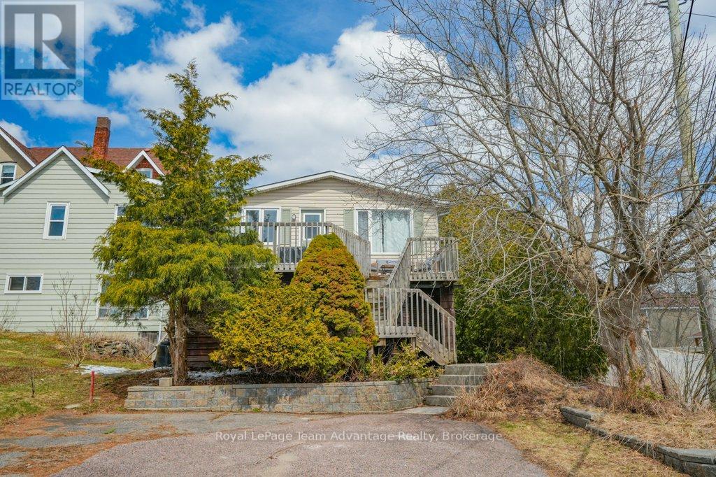 2 BELVEDERE AVENUE, Parry Sound, Ontario