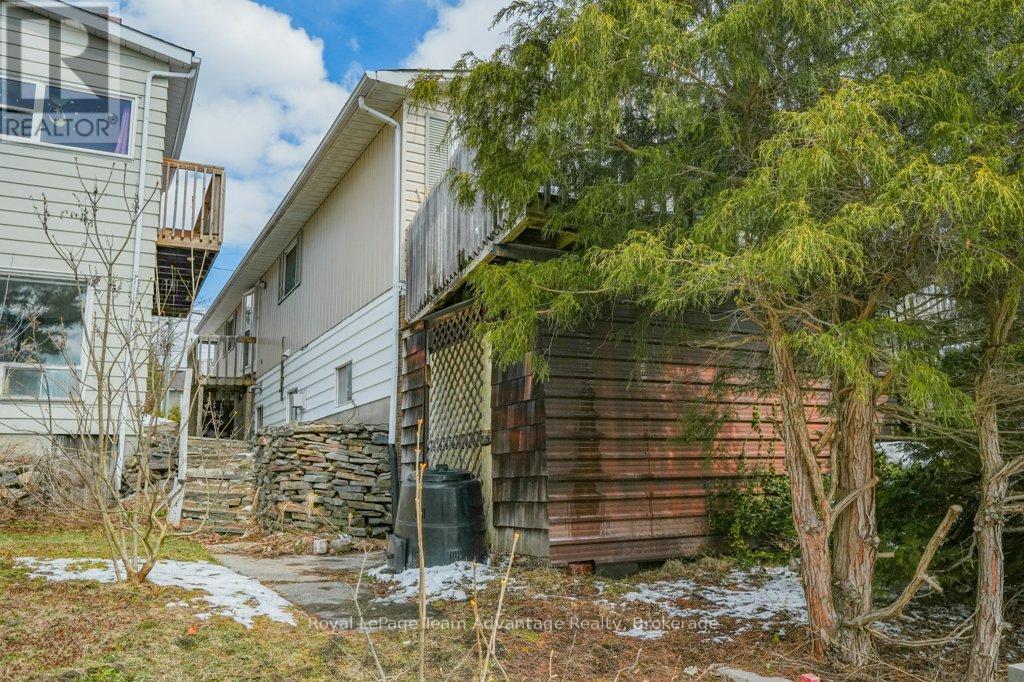 2 Belvedere Avenue, Parry Sound, Ontario  P2A 1Z9 - Photo 30 - X12083425