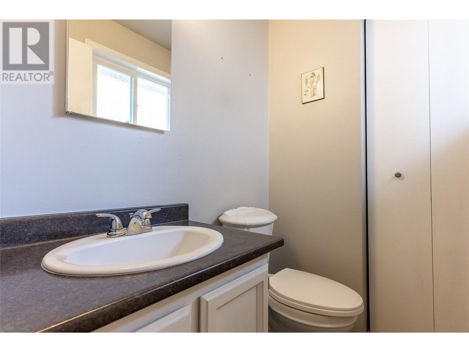 281 Poplar Drive, Logan Lake, British Columbia  V0K 1W0 - Photo 10 - 10342622