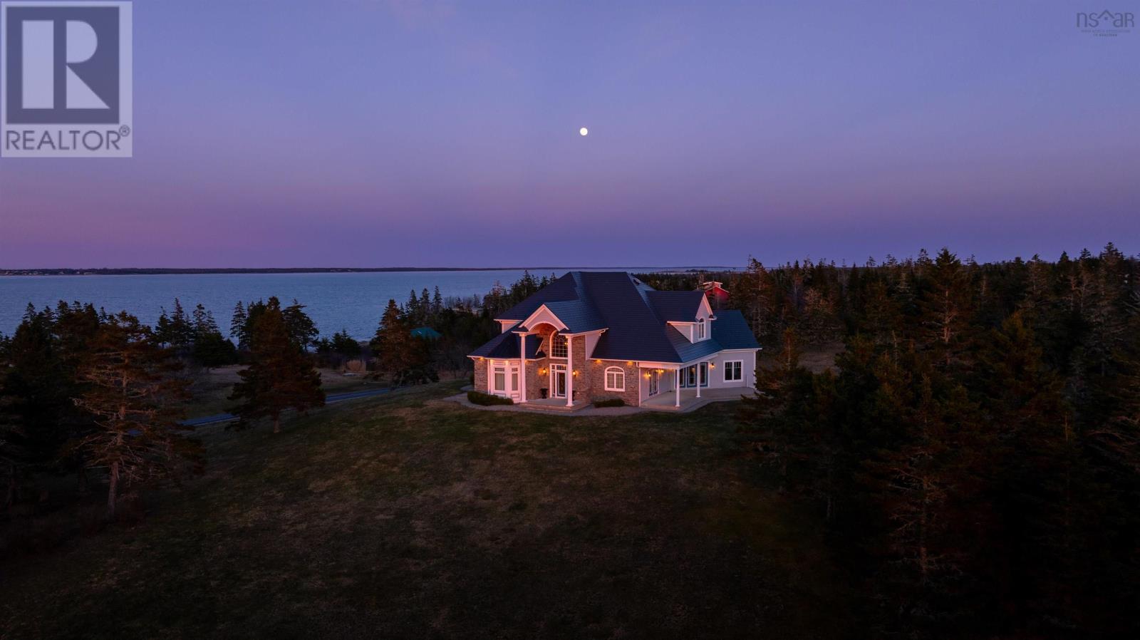 101 Mcgray Avenue, North East Point, Nova Scotia  B0W 2P0 - Photo 3 - 202507864