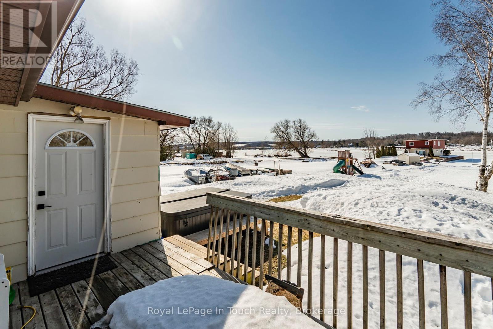 164 Duck Bay Road, Tay, Ontario  L0K 2C0 - Photo 8 - S12018148