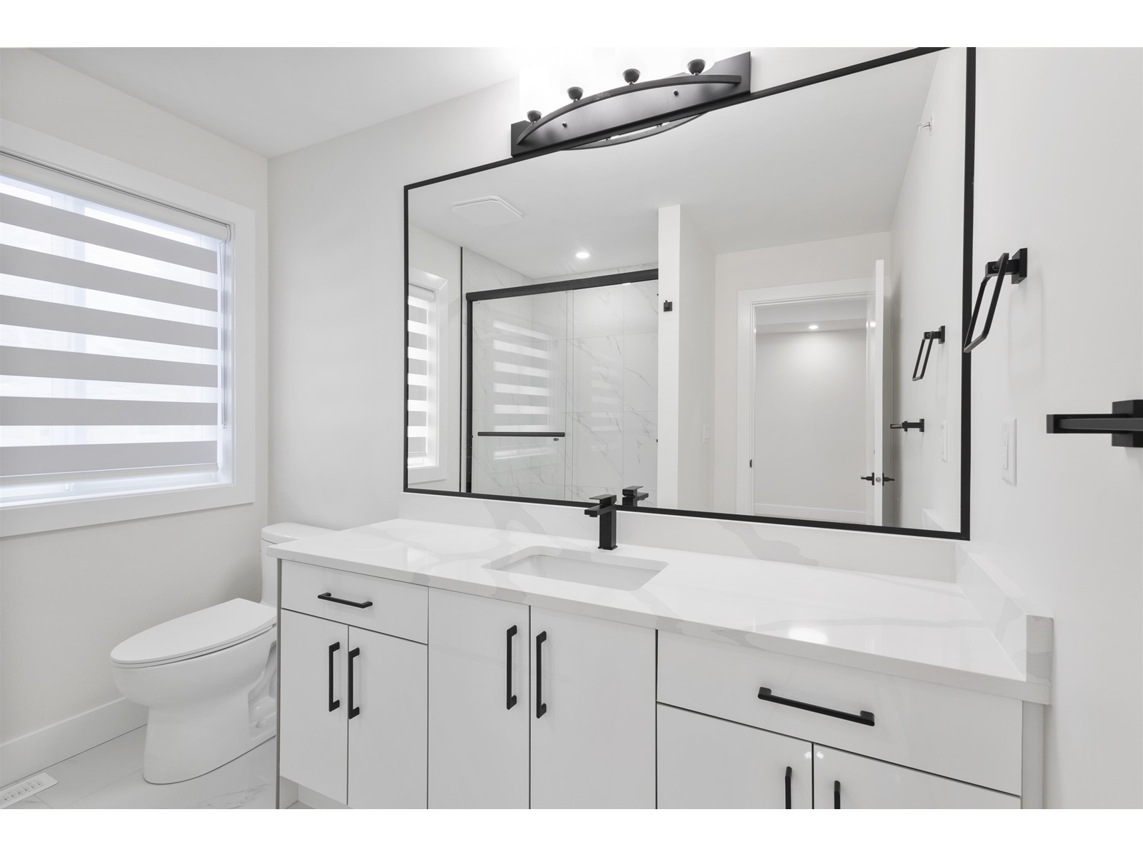 32545 Higginbottom Court, Mission, British Columbia  V2V 2T7 - Photo 26 - R2989796