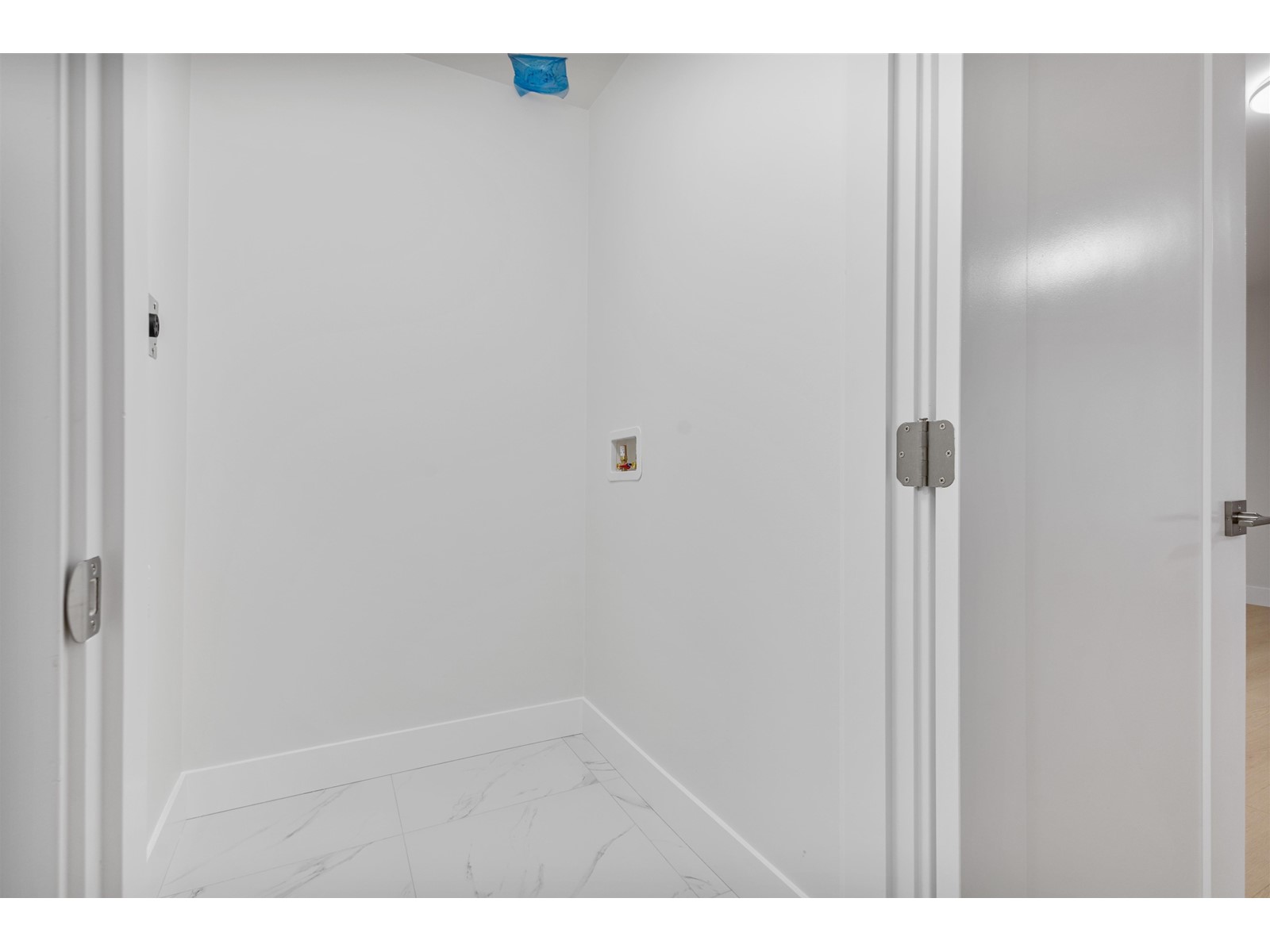 32504 Higginbottom Court, Mission, British Columbia  V2V 2T7 - Photo 34 - R2989798