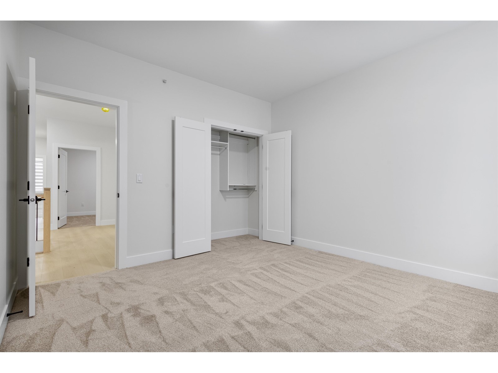 32504 Higginbottom Court, Mission, British Columbia  V2V 2T7 - Photo 18 - R2989798