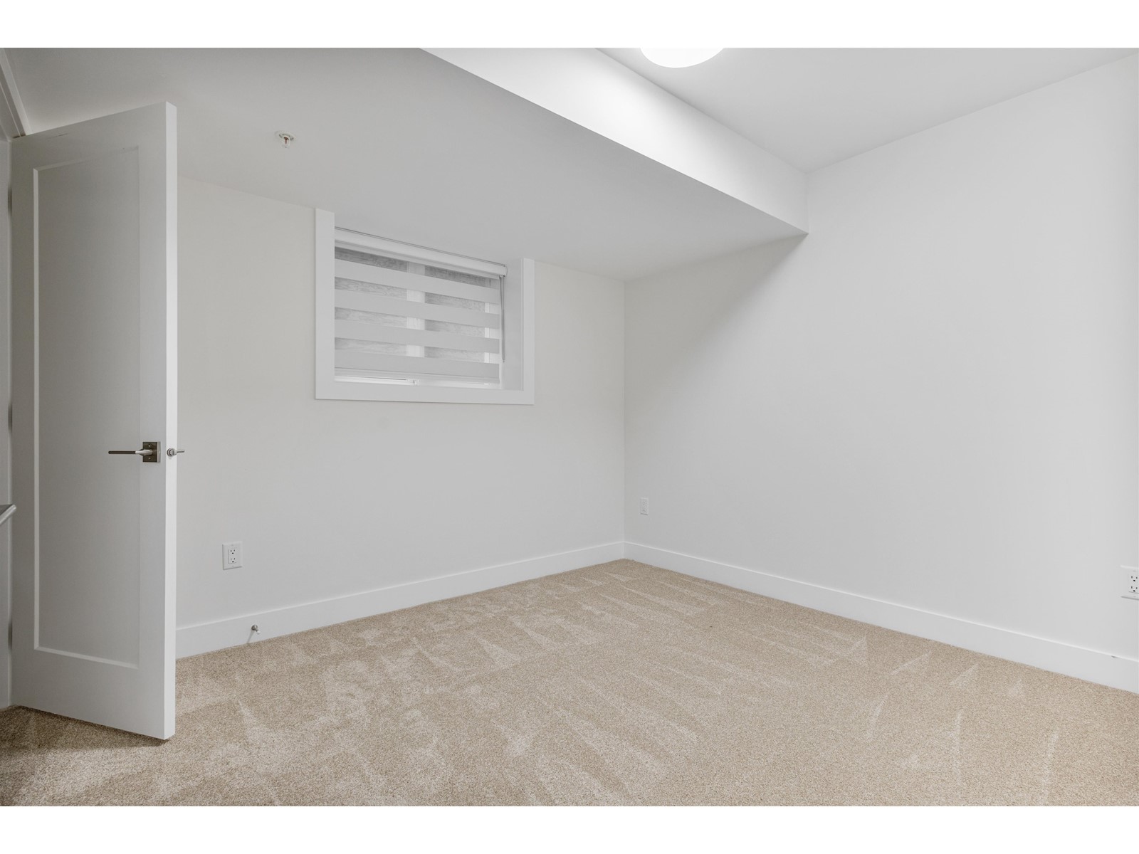 32504 Higginbottom Court, Mission, British Columbia  V2V 2T7 - Photo 32 - R2989798