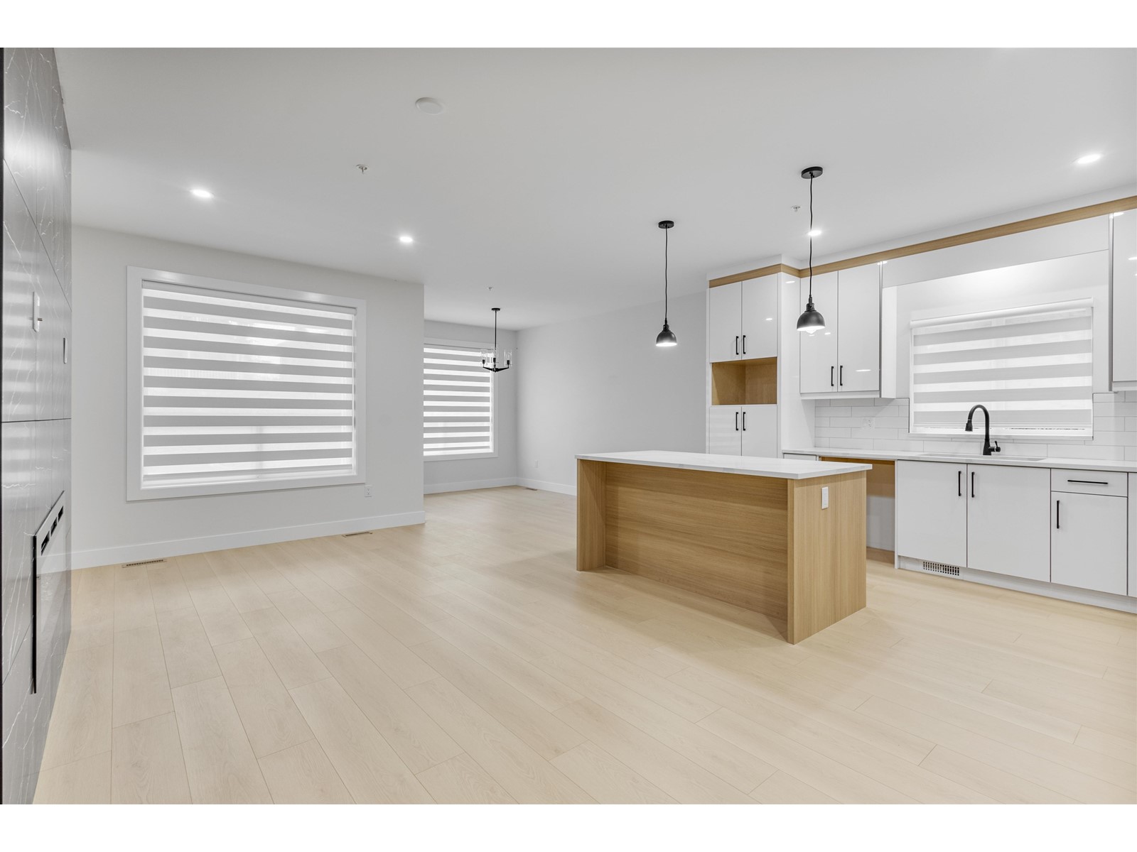 32504 Higginbottom Court, Mission, British Columbia  V2V 2T7 - Photo 14 - R2989798