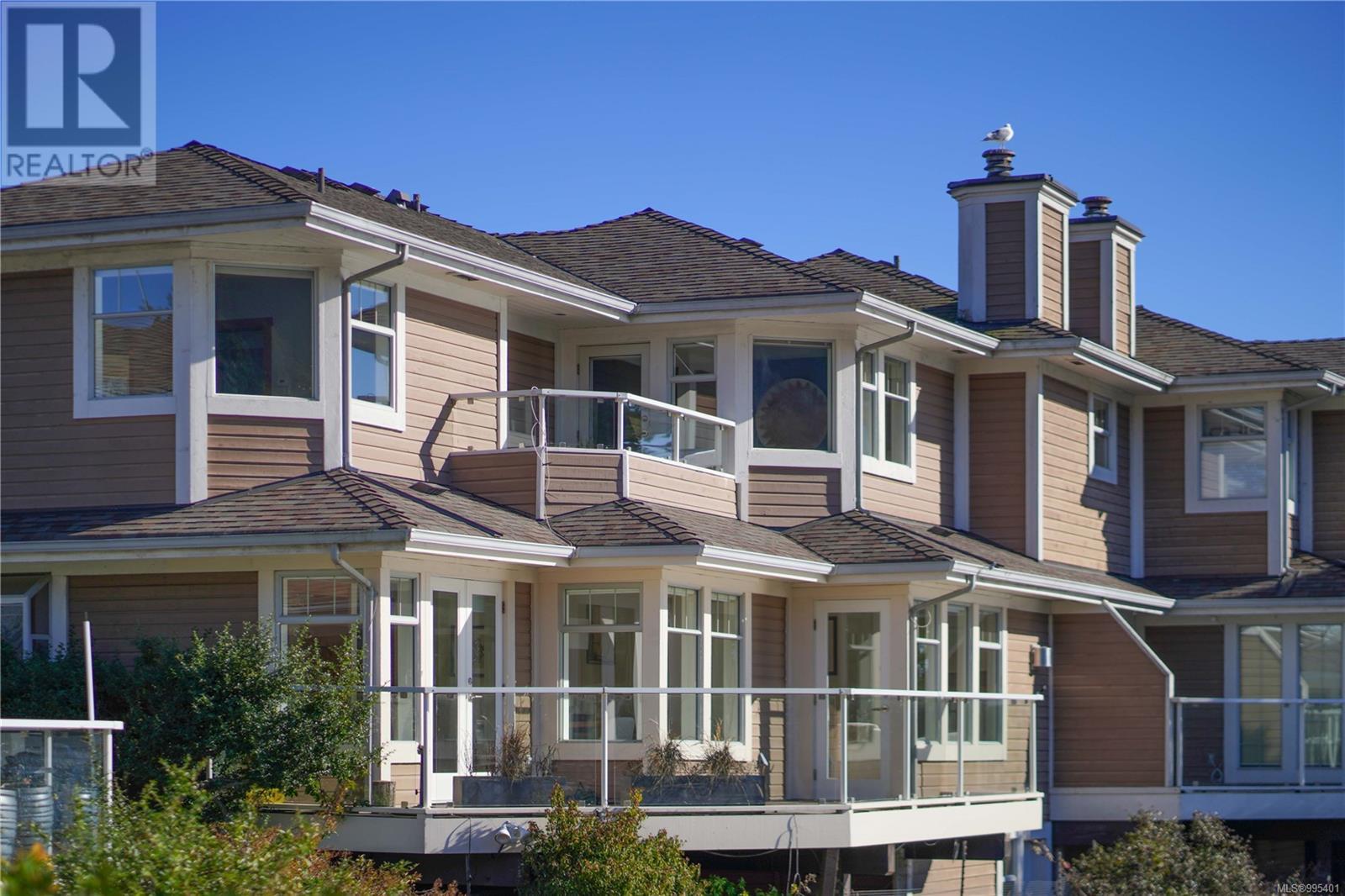 15 111 Fulford-Ganges Rd, Salt Spring, British Columbia  V8K 2R9 - Photo 2 - 995401