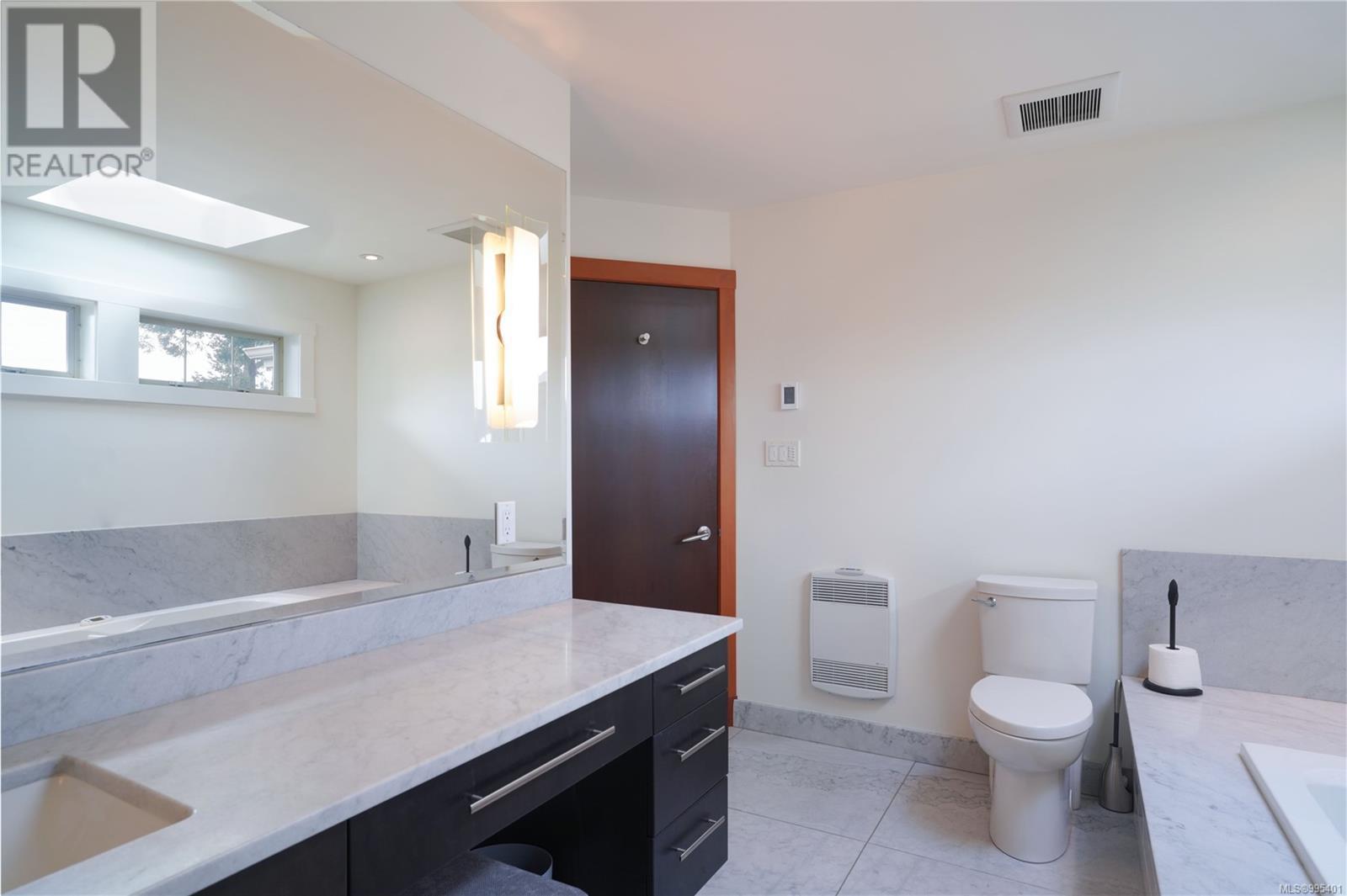 15 111 Fulford-Ganges Rd, Salt Spring, British Columbia  V8K 2R9 - Photo 27 - 995401