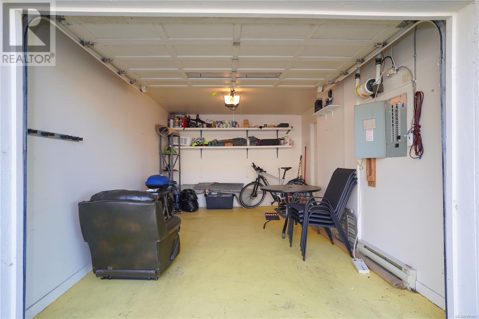 15 111 Fulford-Ganges Rd, Salt Spring, British Columbia  V8K 2R9 - Photo 33 - 995401