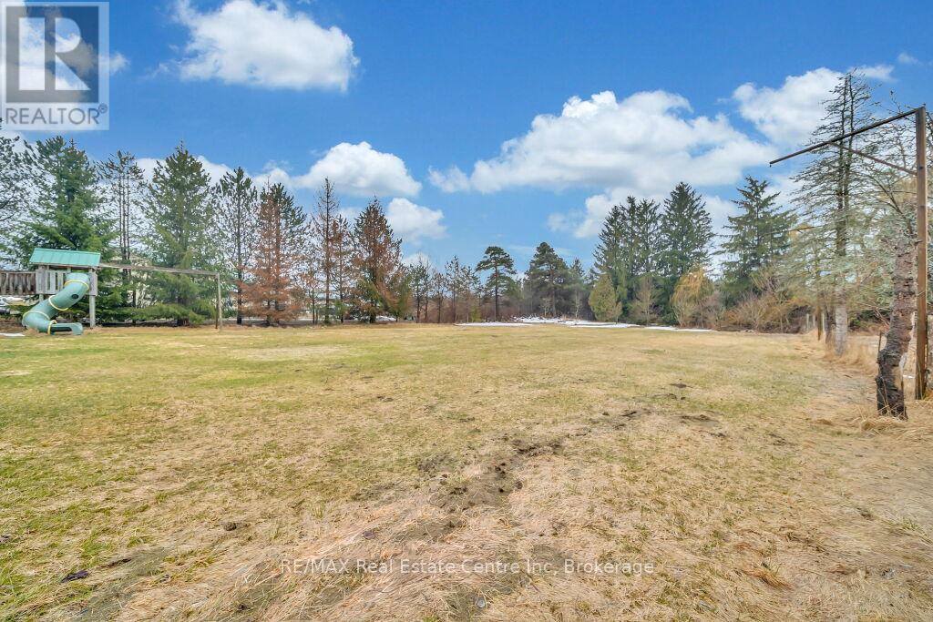 26 Brock Road N, Puslinch, Ontario  N0B 2J0 - Photo 4 - X12083524