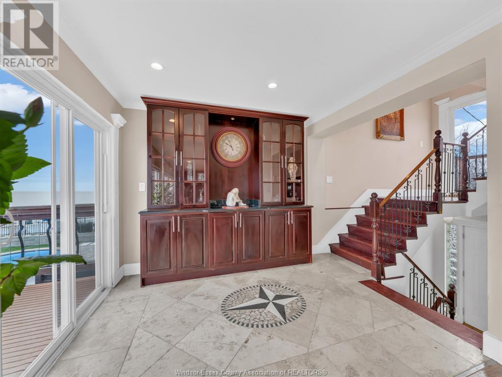 Property at 1342 SHORELINE image 5