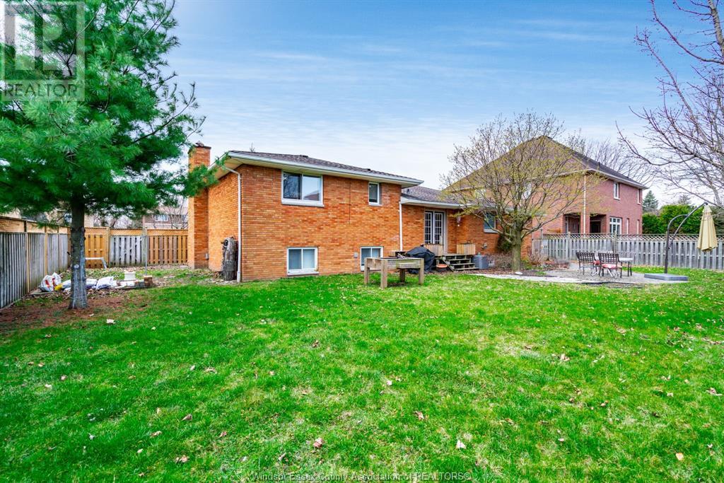 1900 Omira Street, Lasalle, Ontario  N9H 1R2 - Photo 43 - 25008400