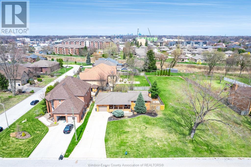 1900 Omira Street, Lasalle, Ontario  N9H 1R2 - Photo 46 - 25008400