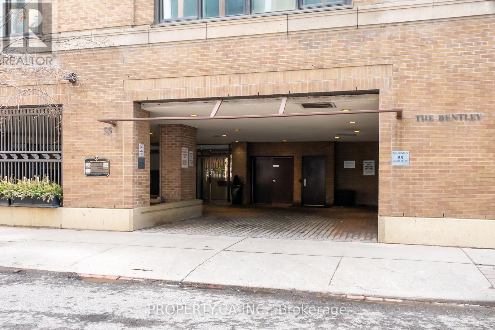 203 - 55 Lombard Street, Toronto, Ontario  M5C 2R7 - Photo 28 - C12083257