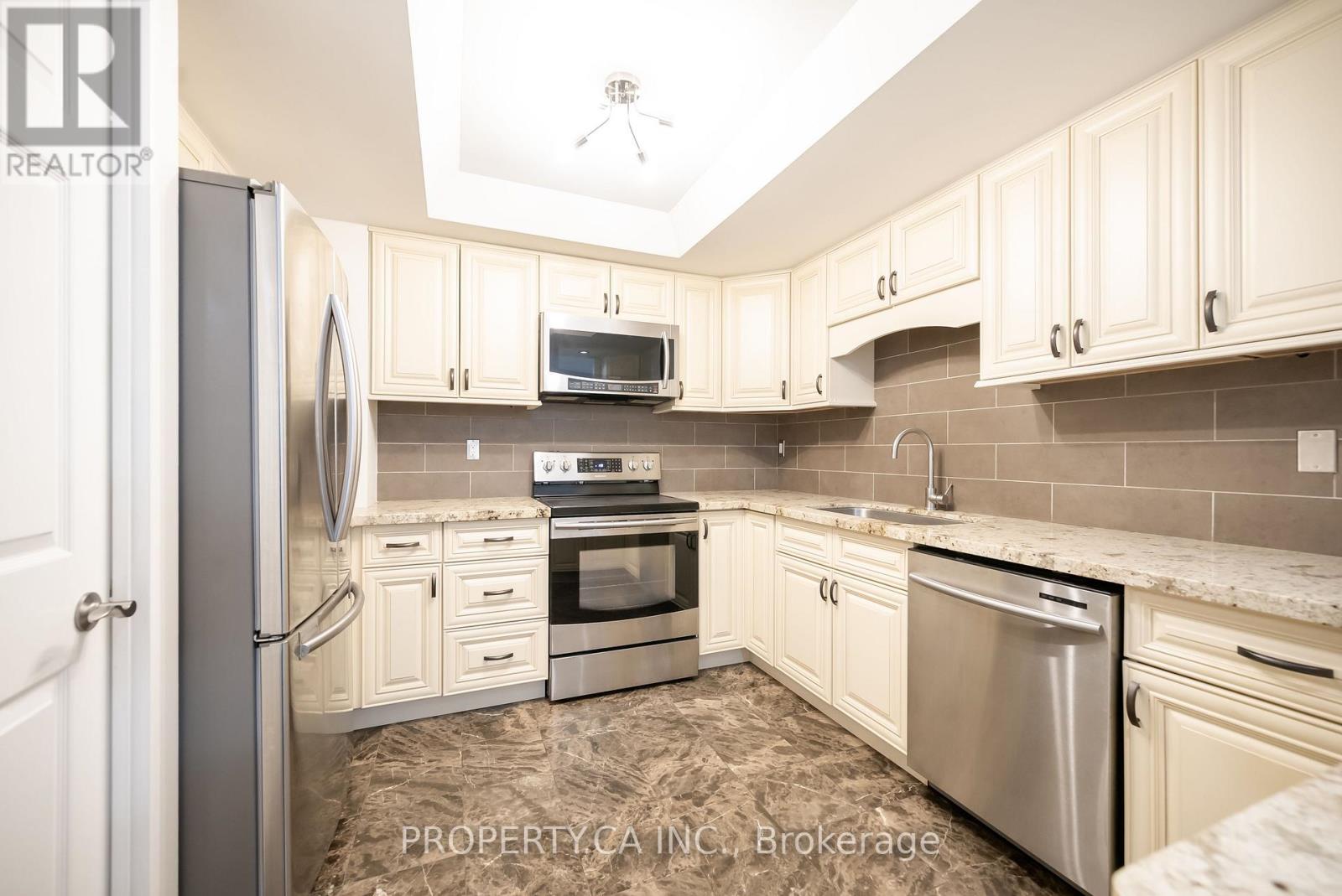 203 - 55 Lombard Street, Toronto, Ontario  M5C 2R7 - Photo 4 - C12083257