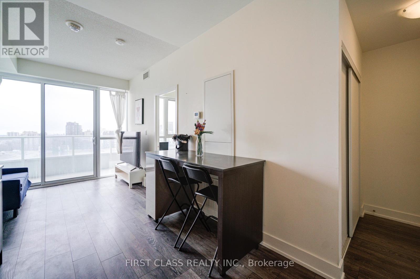 1601 - 180 Fairview Mall Drive, Toronto, Ontario  M2J 0G4 - Photo 9 - C12083267