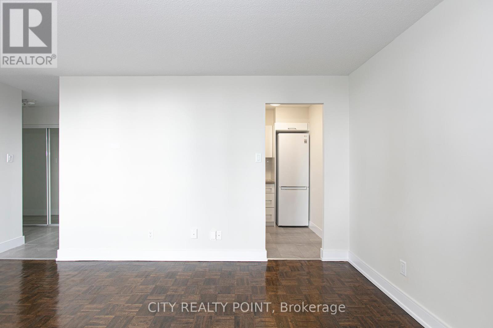 504 - 33 Isabella Street, Toronto, Ontario  M4Y 2P7 - Photo 3 - C12083315