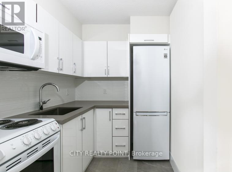 504 - 33 Isabella Street, Toronto, Ontario  M4Y 2P7 - Photo 8 - C12083315