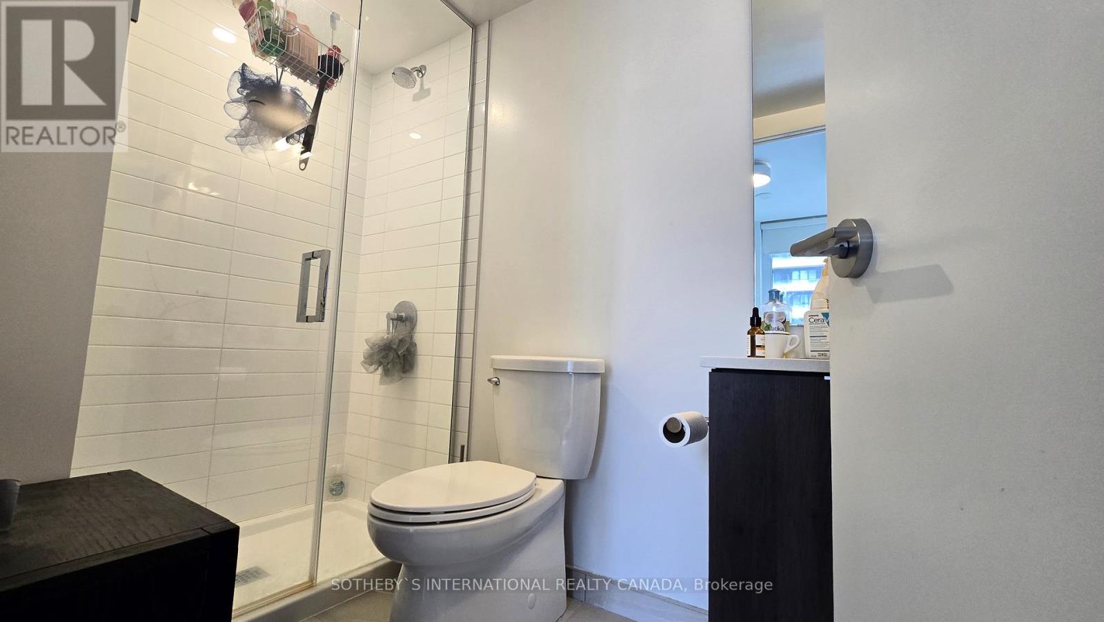 2503 - 357 King Street W, Toronto, Ontario  M5V 0S7 - Photo 10 - C12083396
