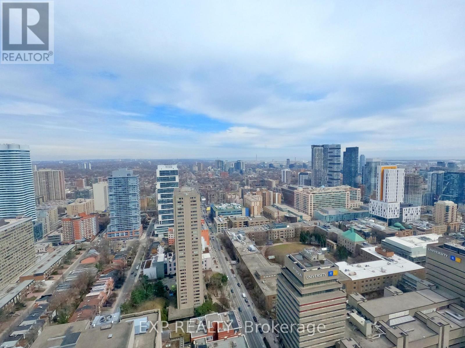 3806 - 386 Yonge Street, Toronto, Ontario  M5B 0A5 - Photo 1 - C12083516