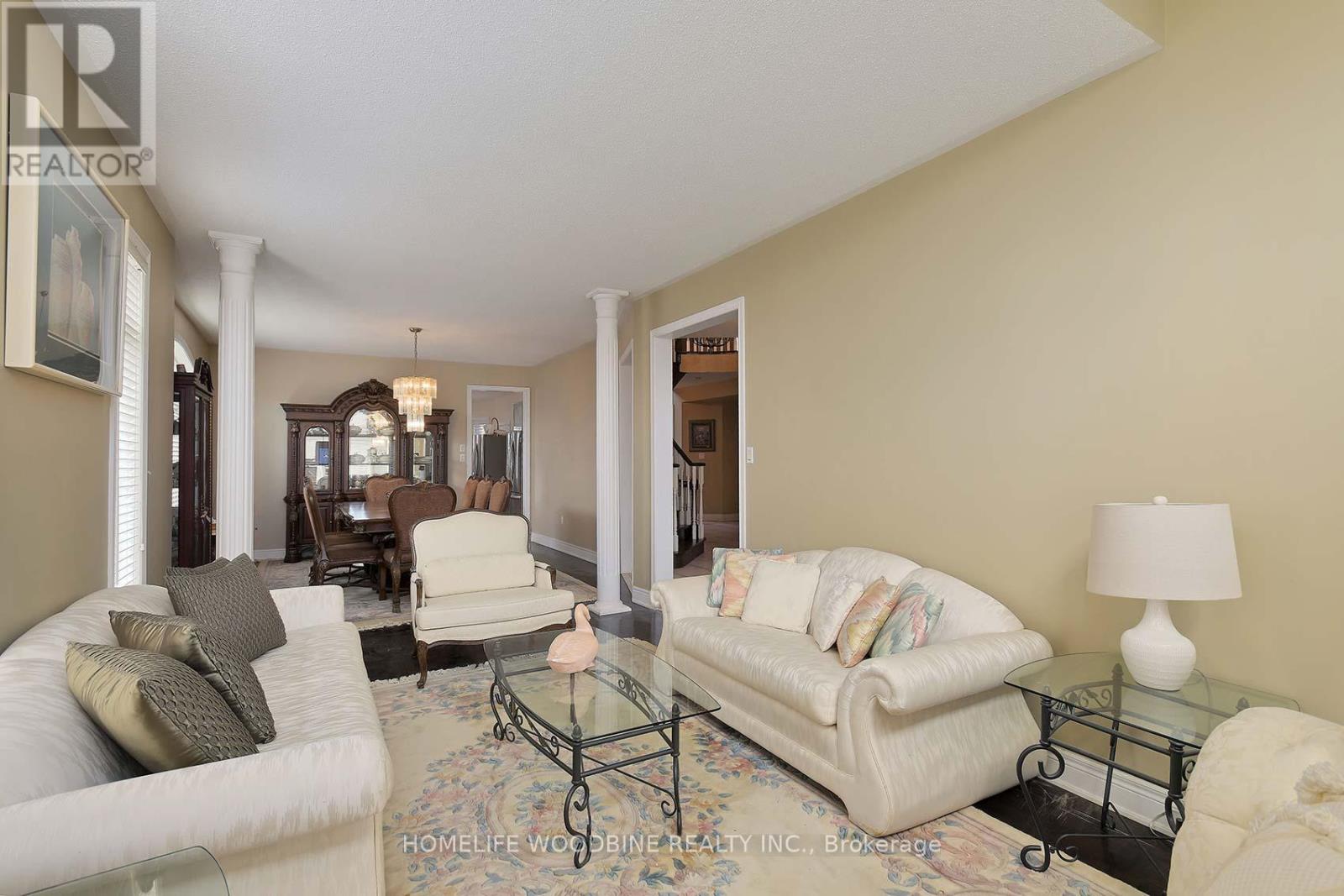 110 Velmar Drive, Vaughan, Ontario  L4L 8W4 - Photo 8 - N12083211