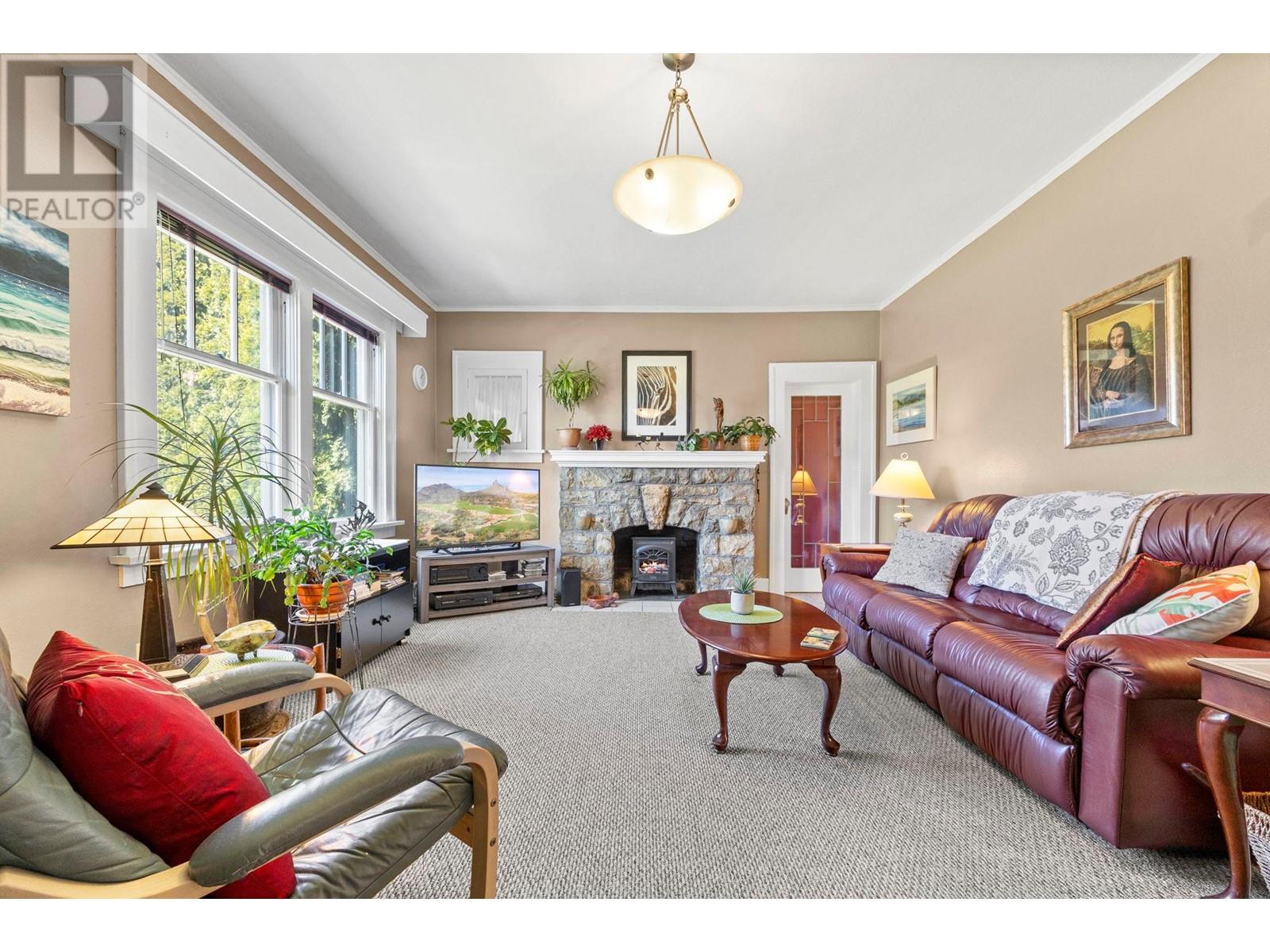 1830 Riverside Avenue, Kelowna, British Columbia  V1Y 1A7 - Photo 38 - 10342261