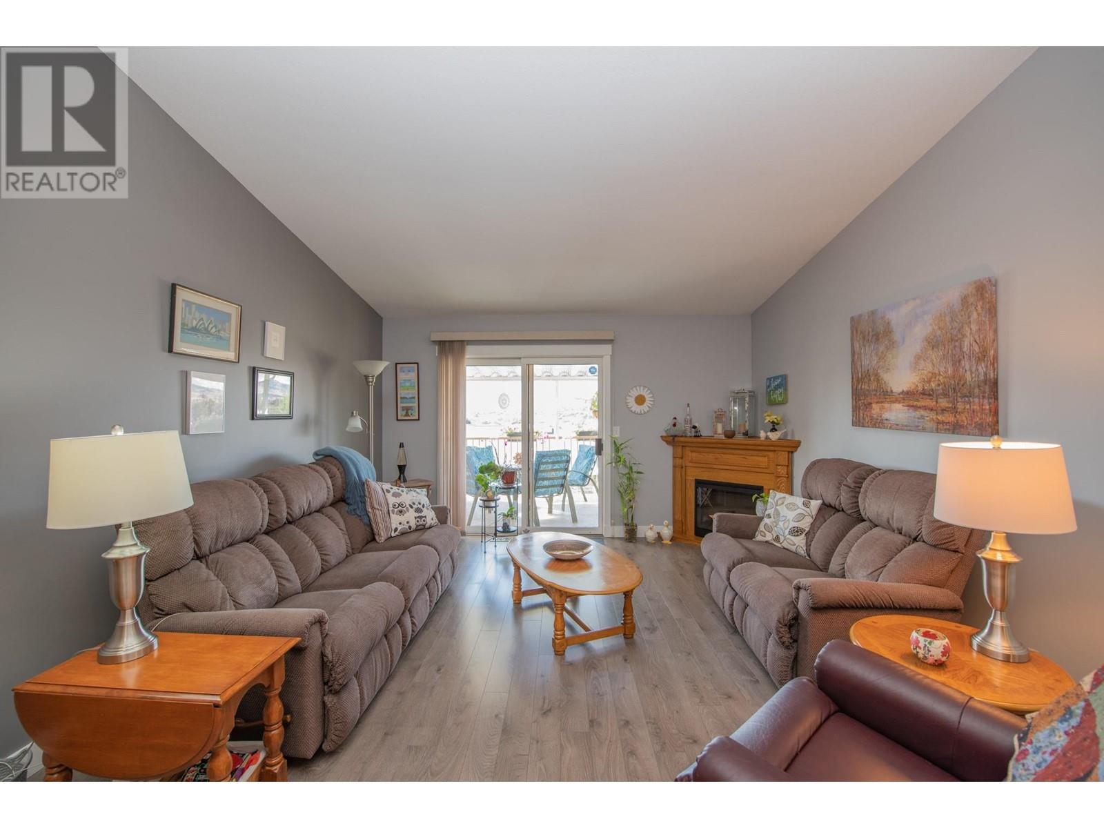 Property at 1001 30 Avenue Unit# 30 image 3