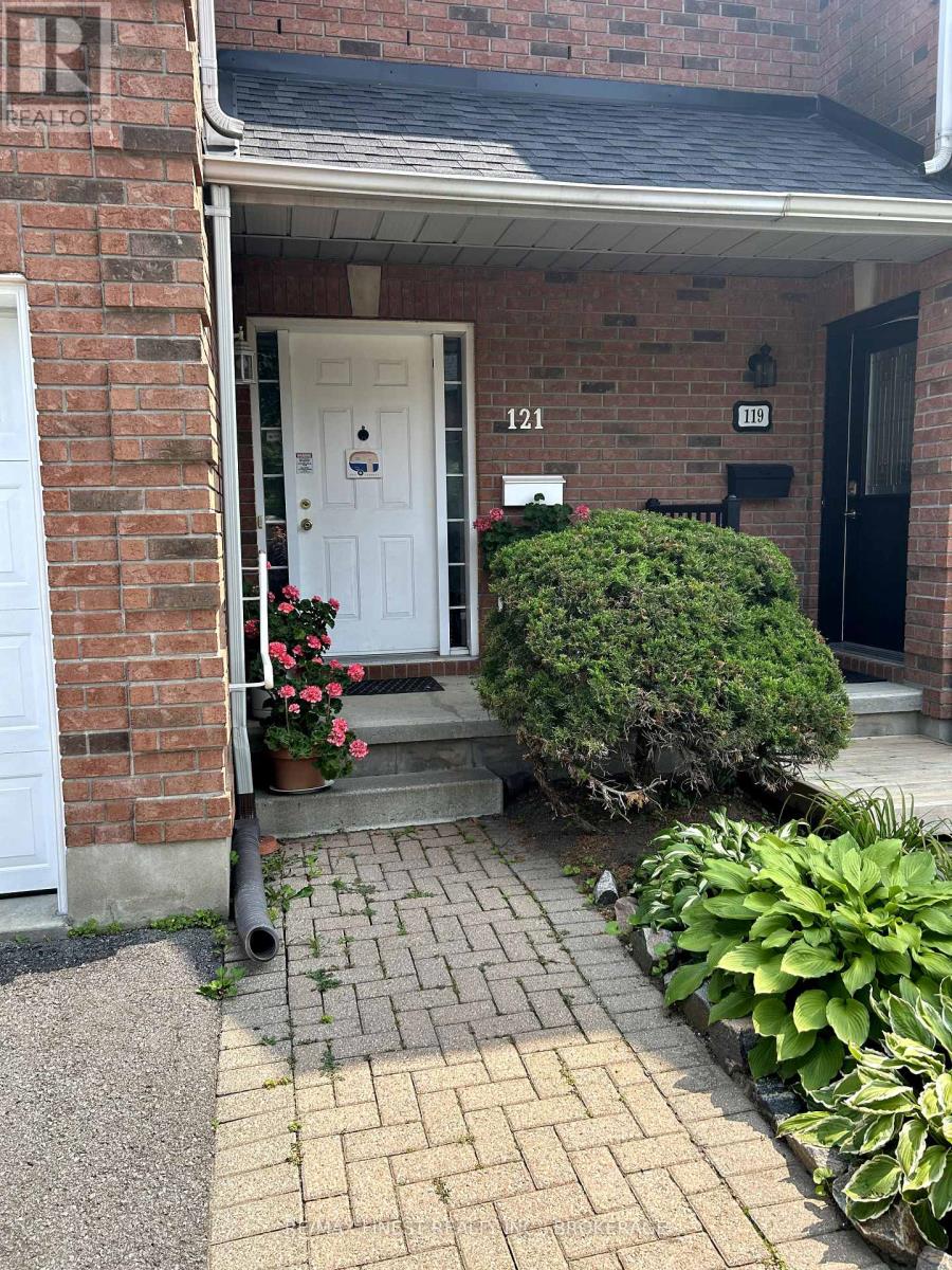 Property at 121 RIDEAU STREET image 3