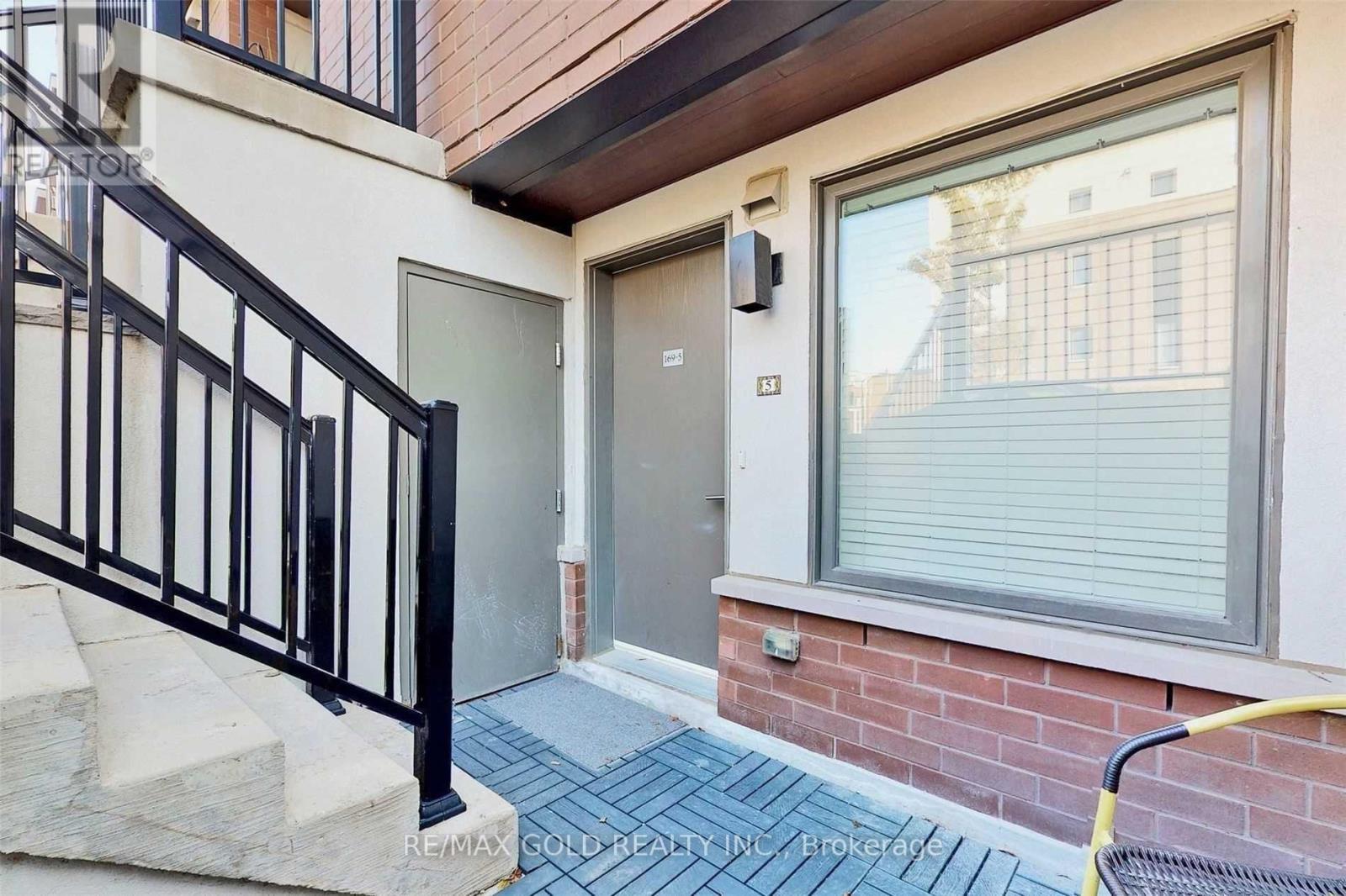 5 - 169 William Duncan Road, Toronto, Ontario  M3K 0B5 - Photo 2 - W12083352