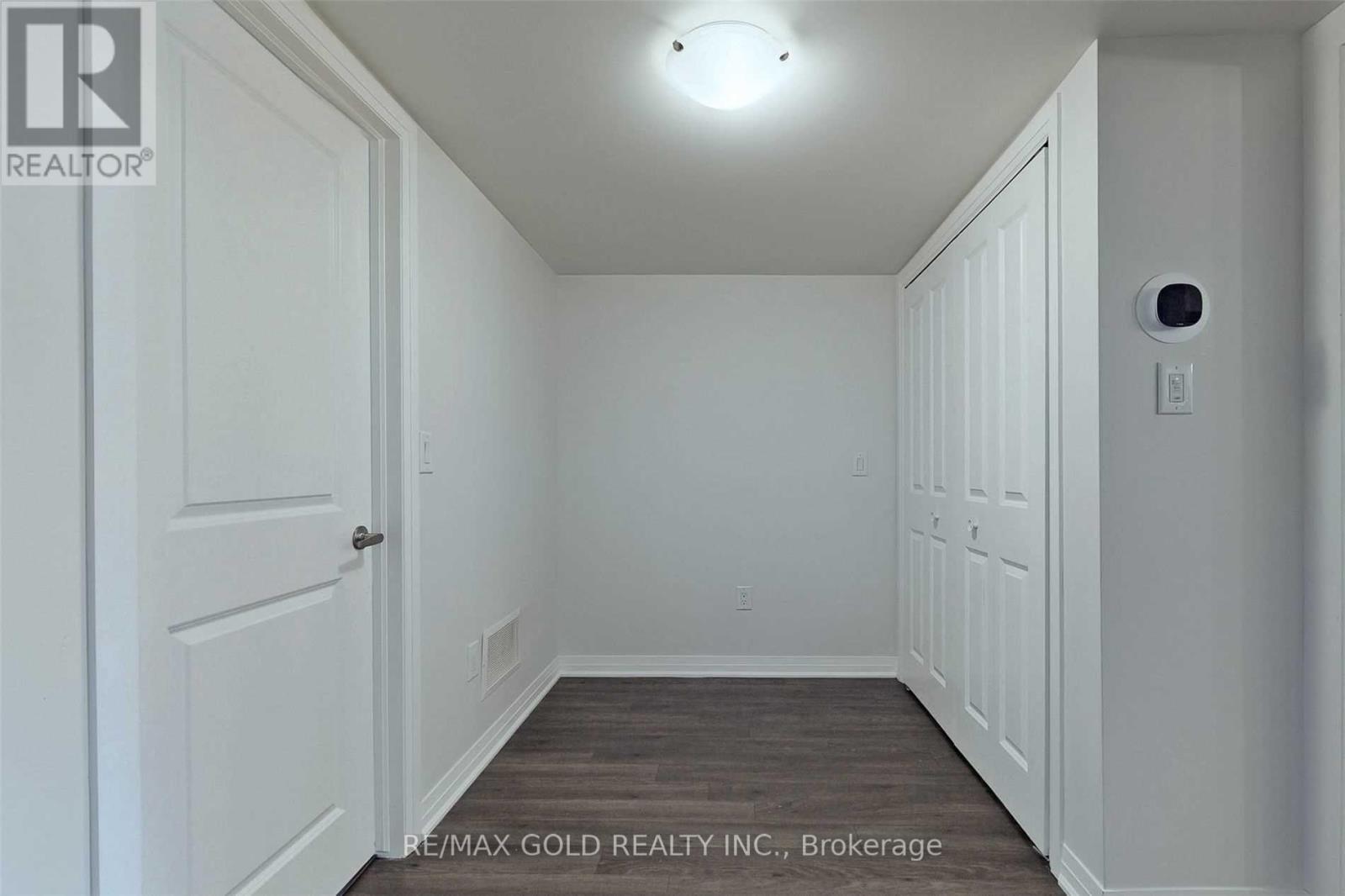 5 - 169 William Duncan Road, Toronto, Ontario  M3K 0B5 - Photo 21 - W12083352