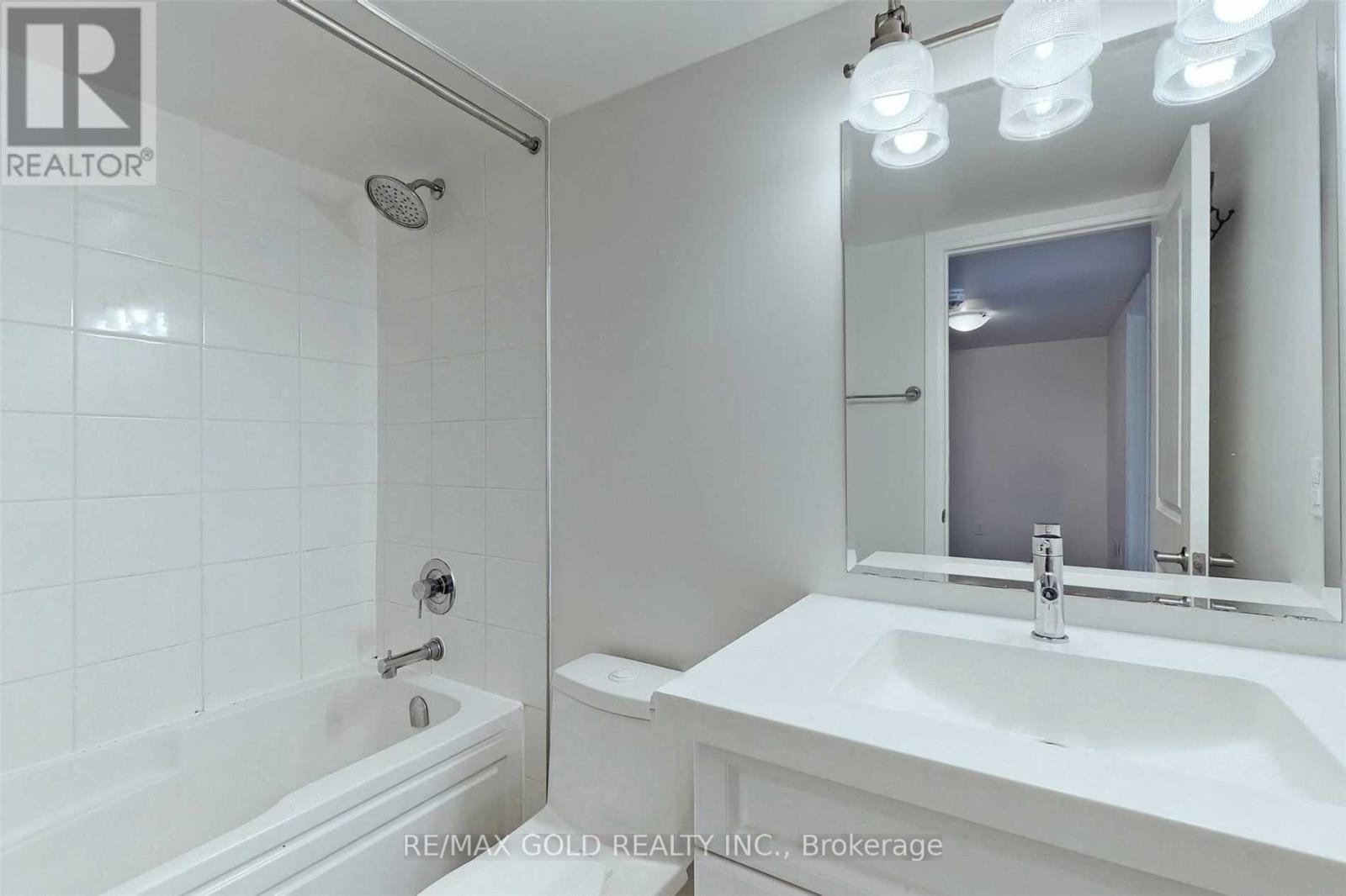 5 - 169 William Duncan Road, Toronto, Ontario  M3K 0B5 - Photo 24 - W12083352