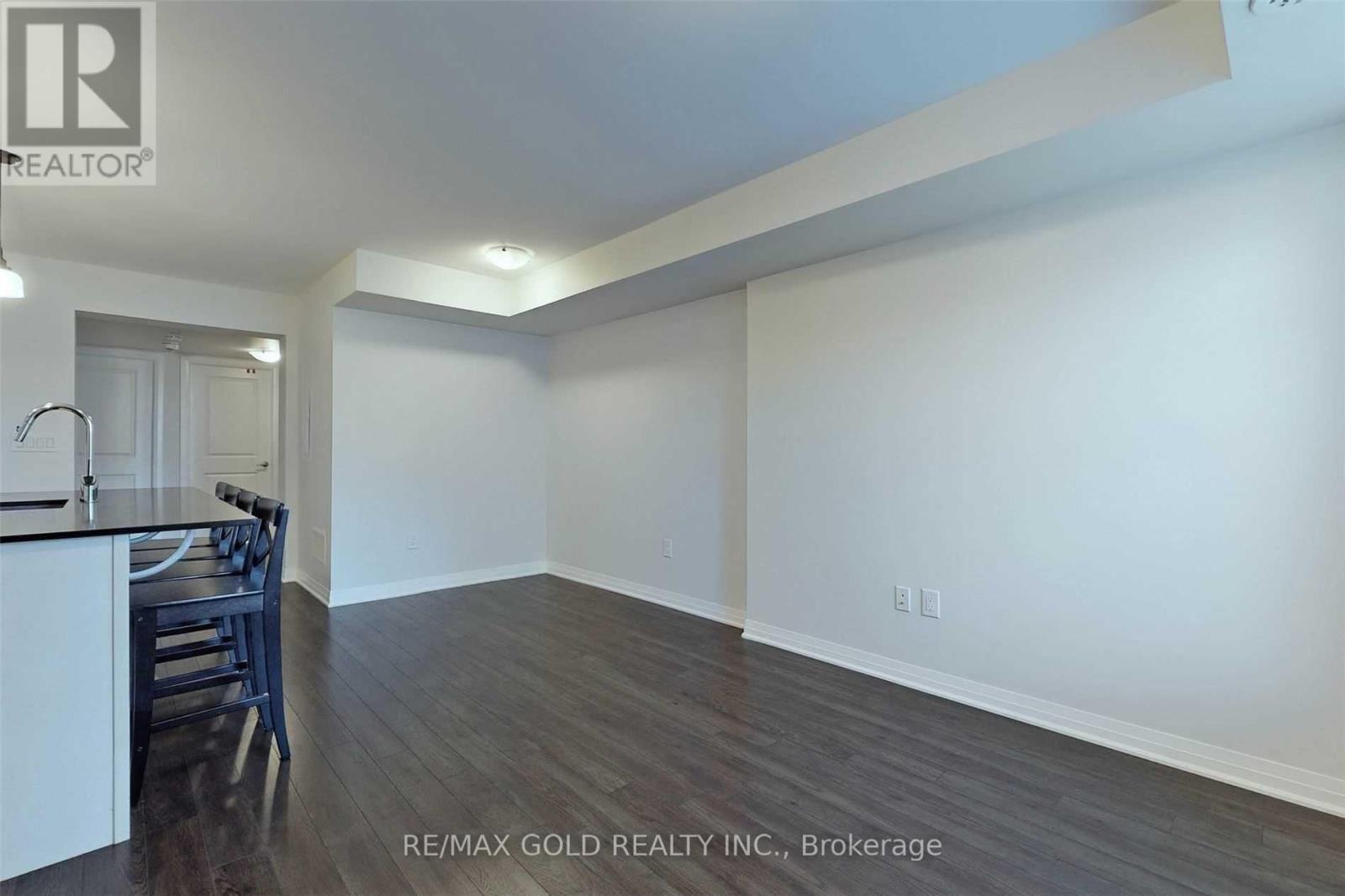 5 - 169 William Duncan Road, Toronto, Ontario  M3K 0B5 - Photo 5 - W12083352