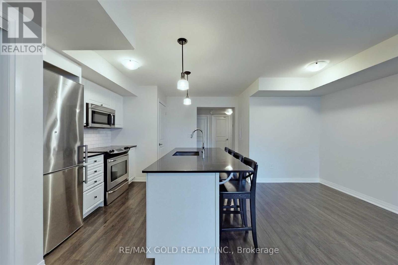 5 - 169 William Duncan Road, Toronto, Ontario  M3K 0B5 - Photo 7 - W12083352