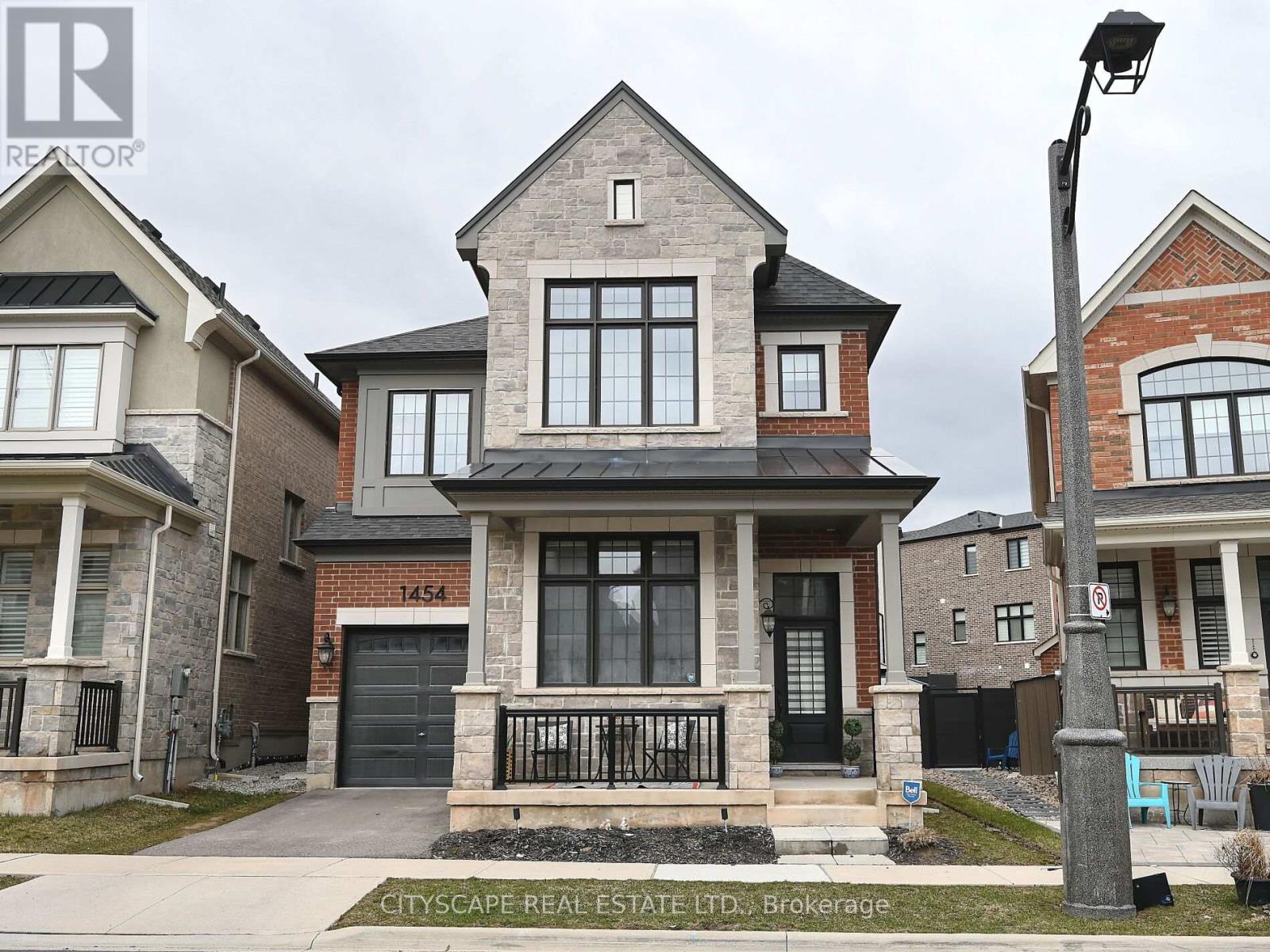 1454 EVEREST CRESCENT, Oakville, Ontario