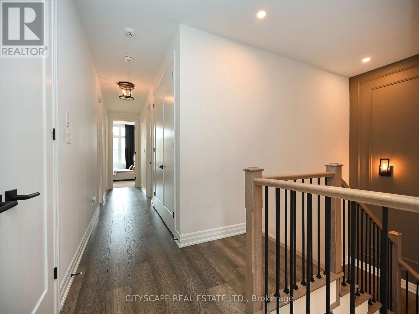 1454 Everest Crescent, Oakville, Ontario  L6H 3S4 - Photo 43 - W12083414