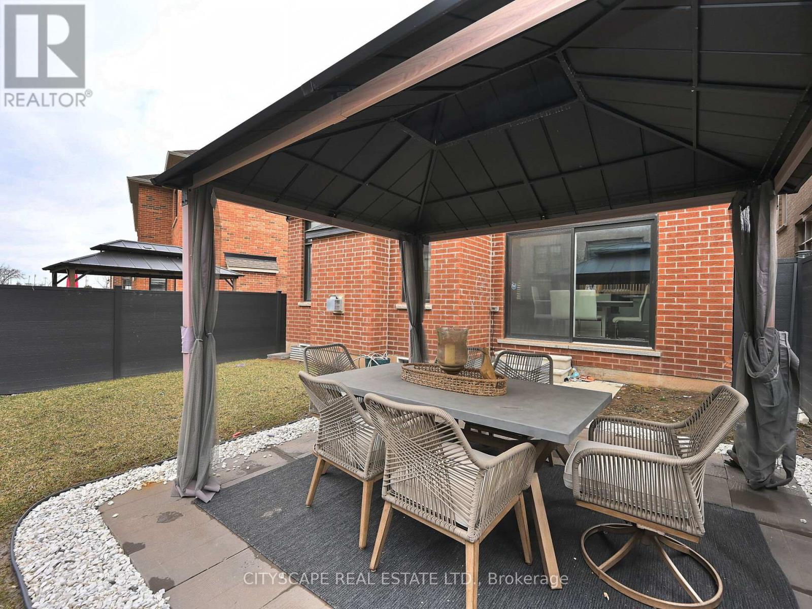 1454 Everest Crescent, Oakville, Ontario  L6H 3S4 - Photo 48 - W12083414